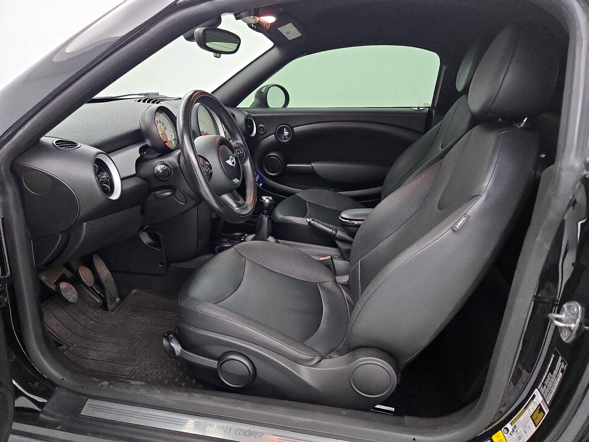Thumbnail: 2014 MINI Cooper Coupe - 11