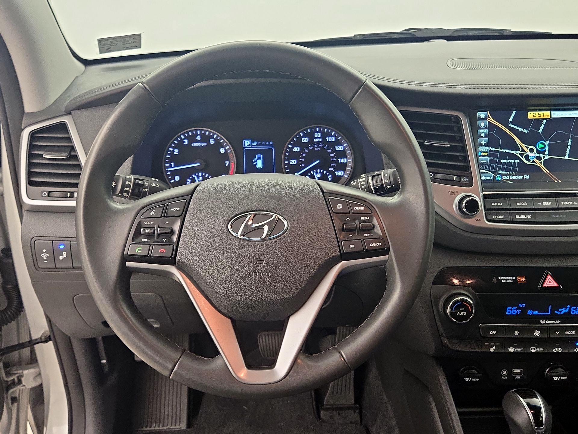 Thumbnail: 2017 Hyundai Tucson - 10
