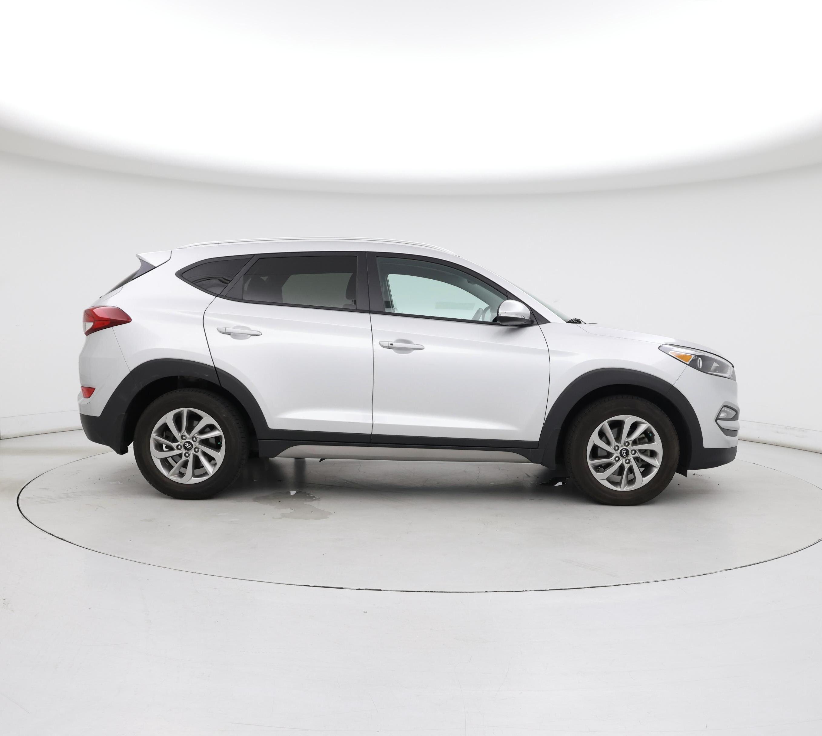 Thumbnail: 2017 Hyundai Tucson - 7