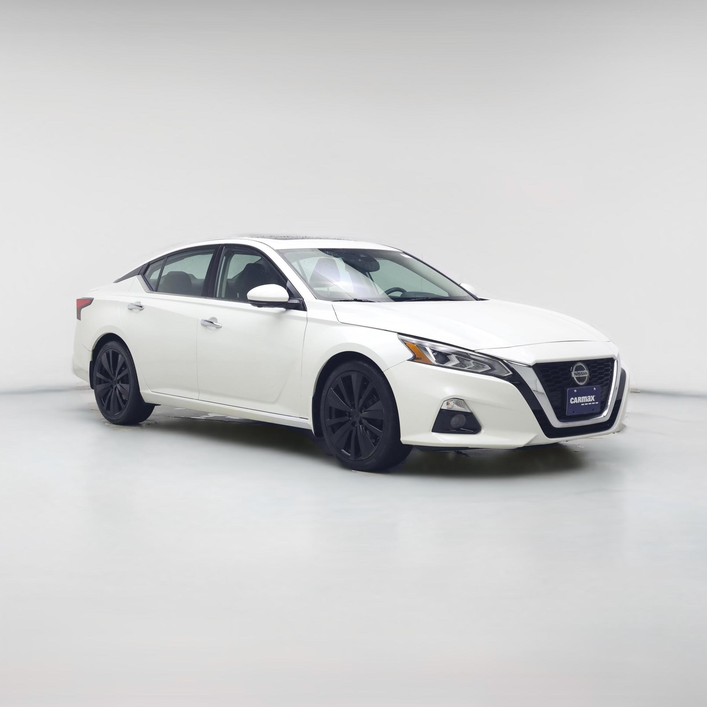 Thumbnail: 2020 Nissan Altima - 1