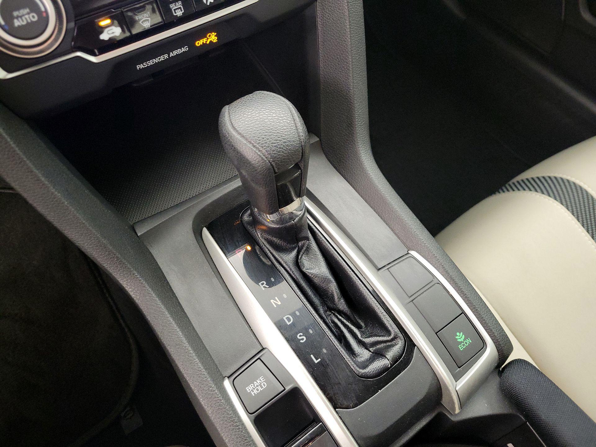 Thumbnail: 2016 Honda Civic - 17
