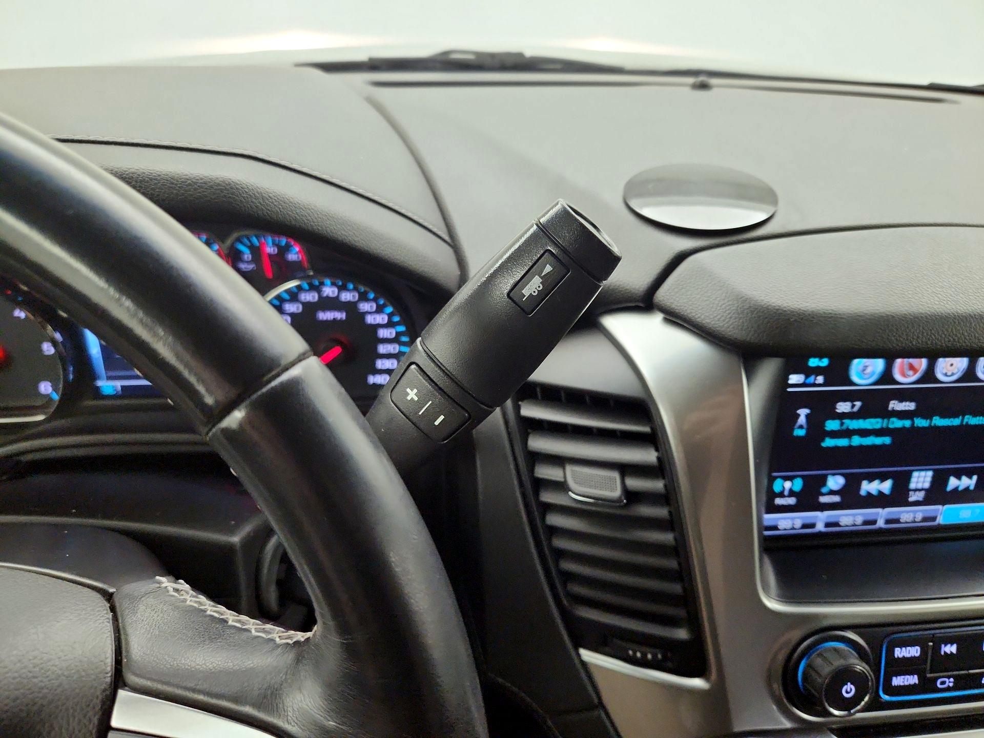 Thumbnail: 2018 Chevrolet Tahoe - 17