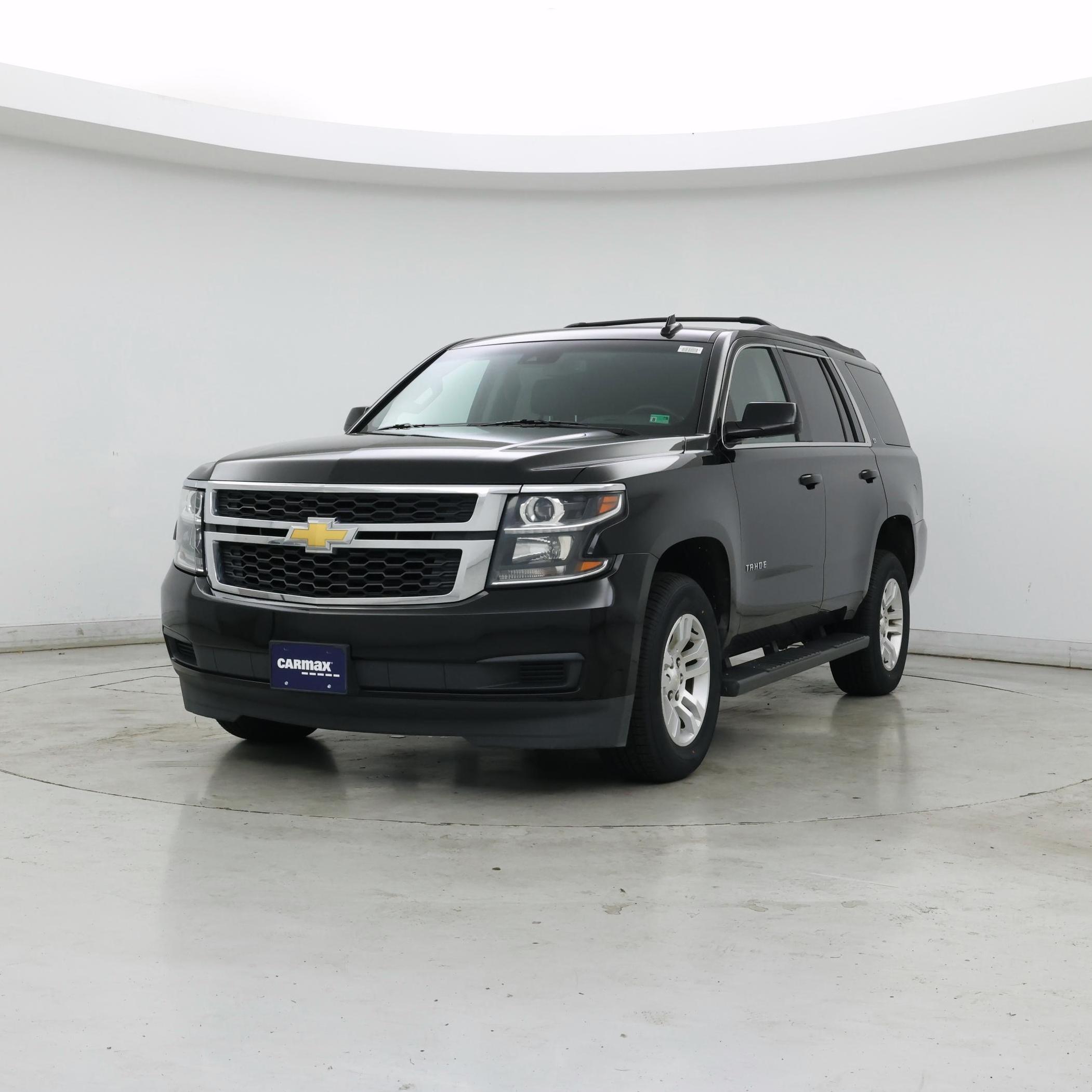 Thumbnail: 2018 Chevrolet Tahoe - 4