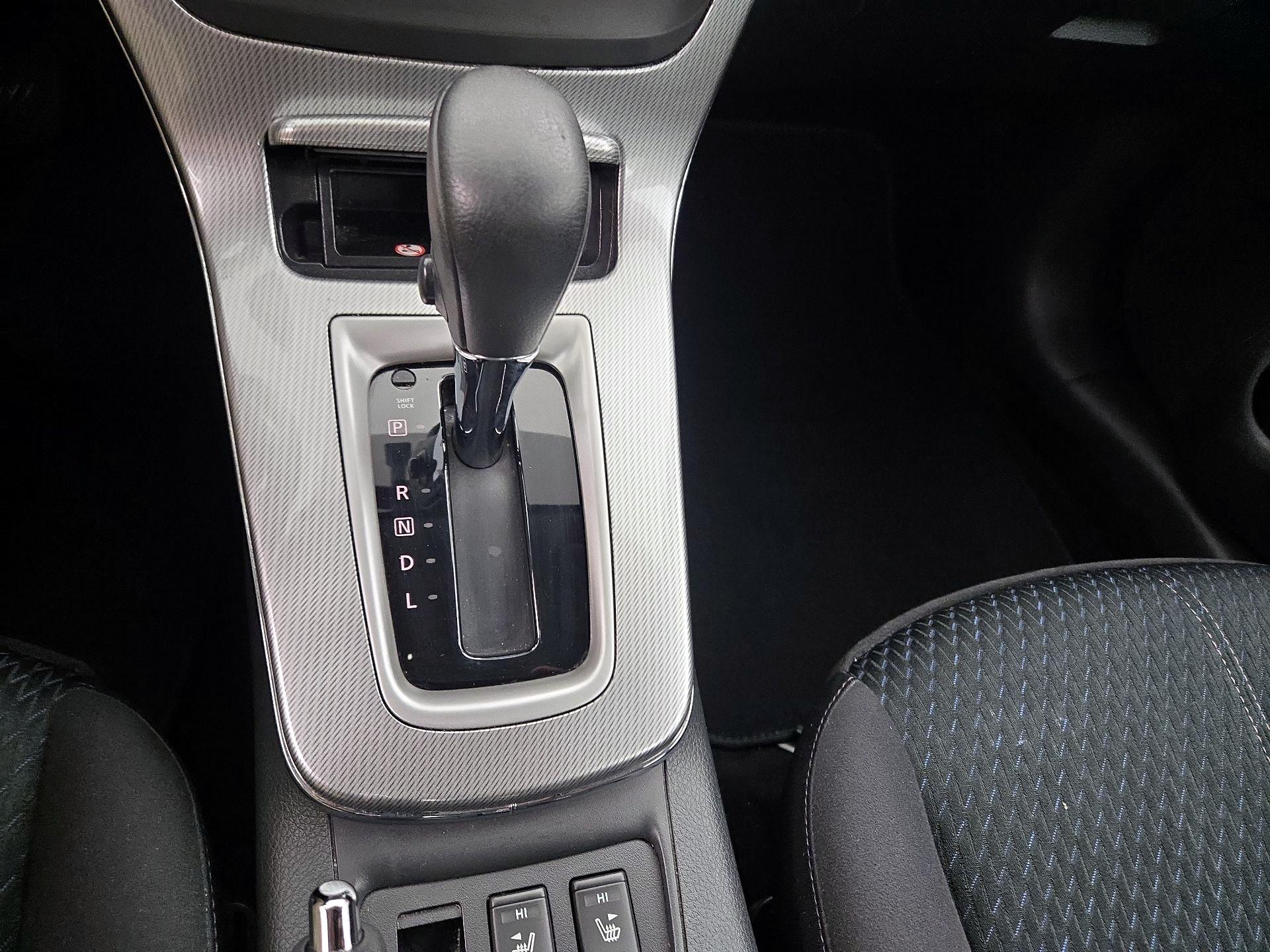 Thumbnail: 2015 Nissan Sentra - 18