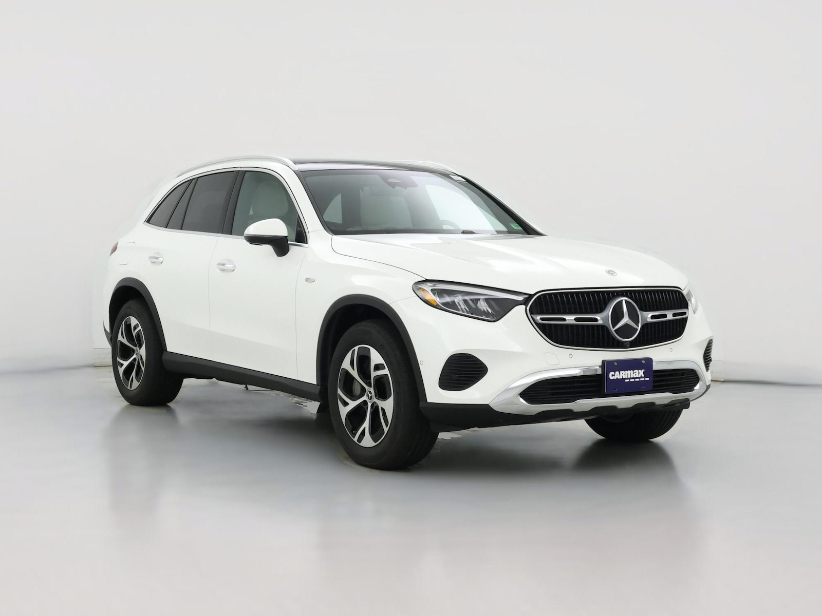 2025 Mercedes-Benz GLC