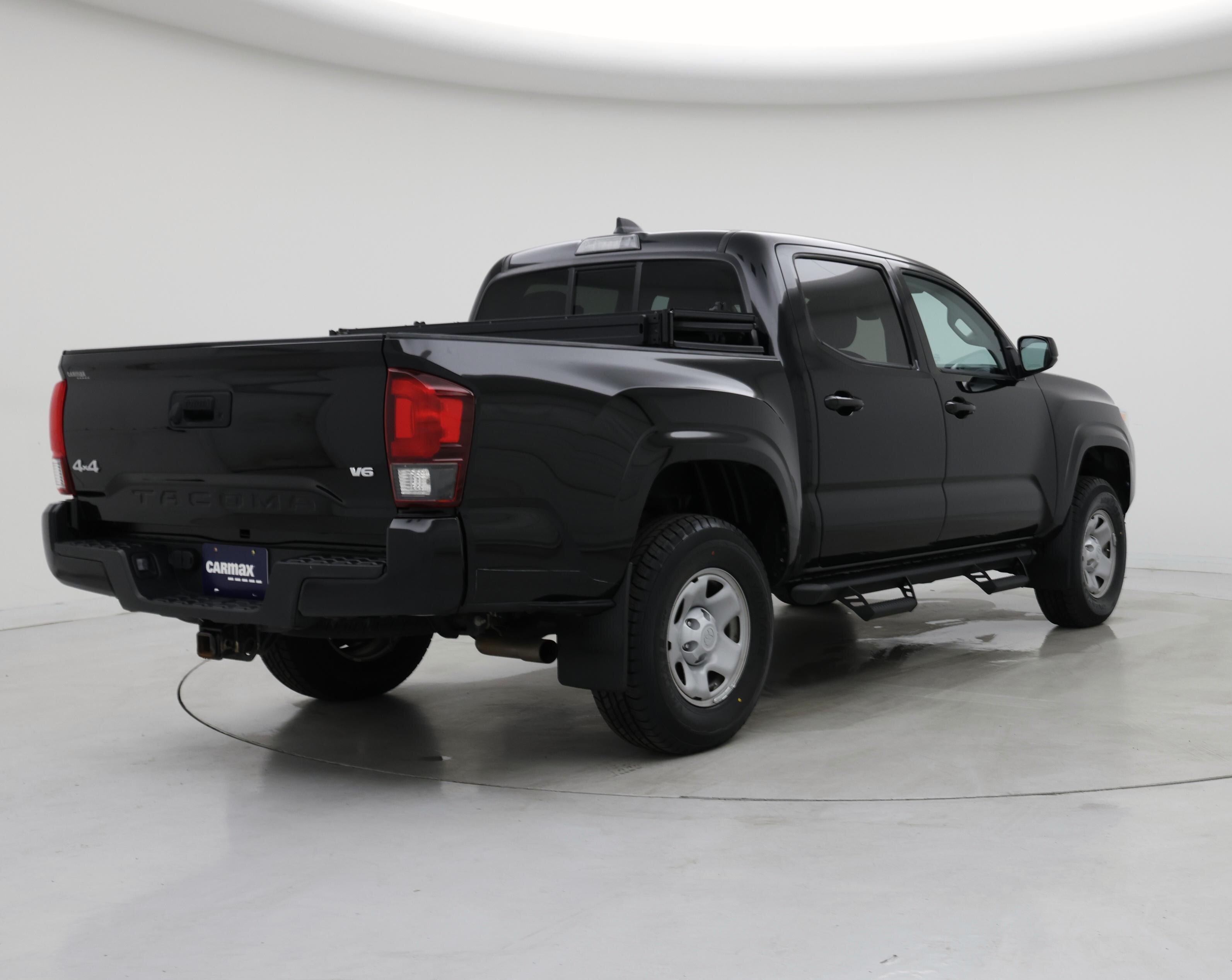 Thumbnail: 2022 Toyota Tacoma - 8