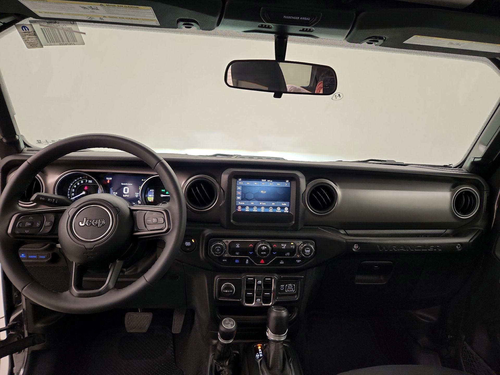 Thumbnail: 2023 Jeep Wrangler - 9