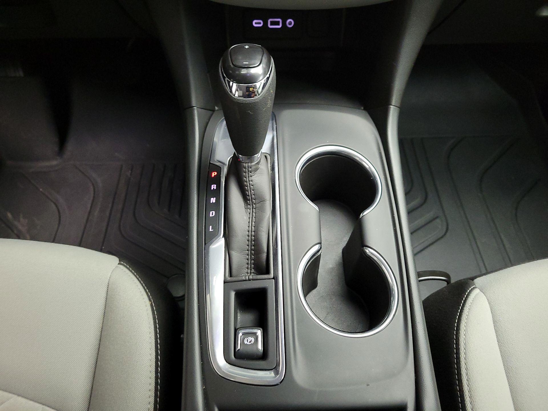 Thumbnail: 2020 Chevrolet Equinox - 16