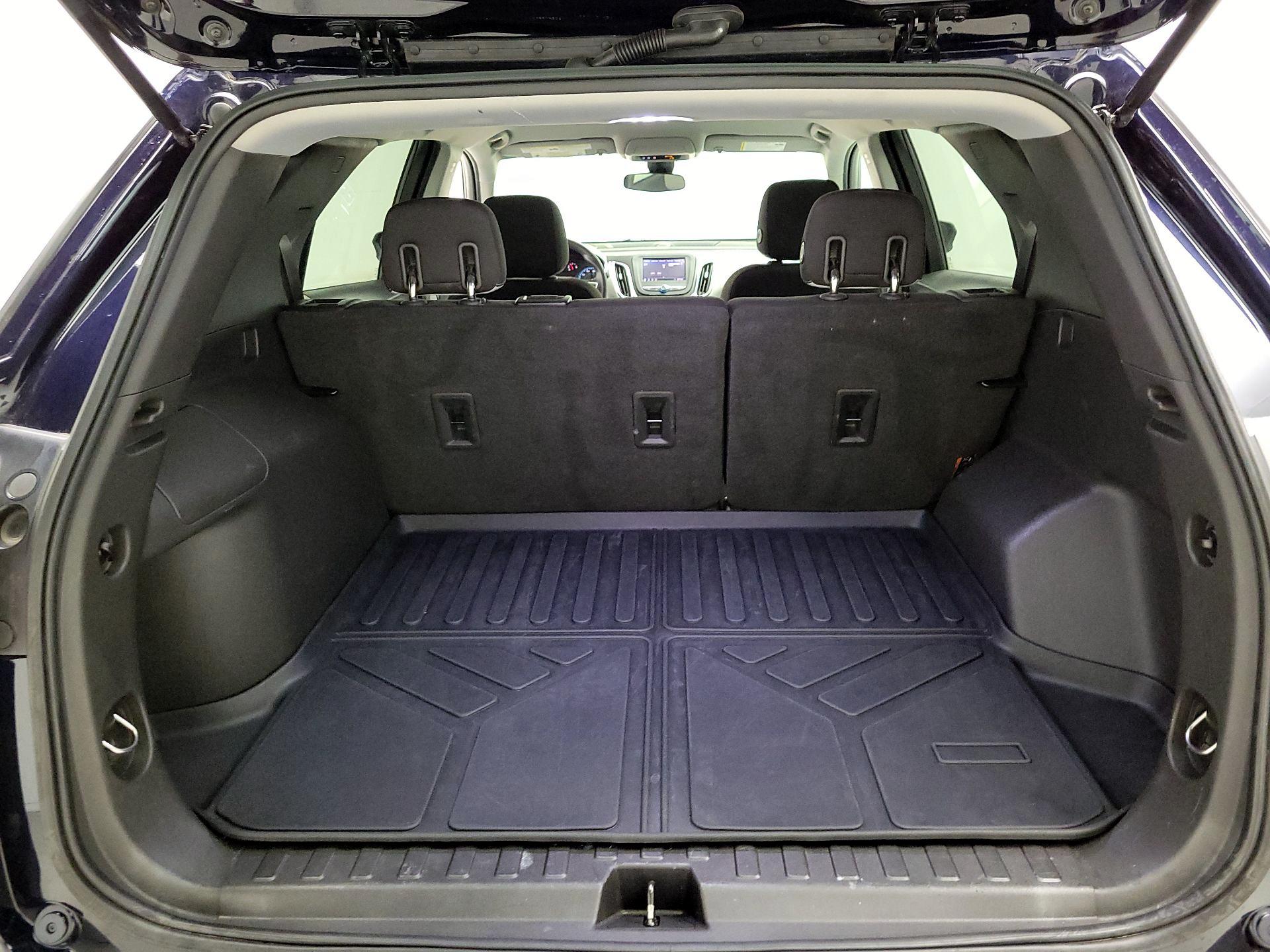 Thumbnail: 2020 Chevrolet Equinox - 19
