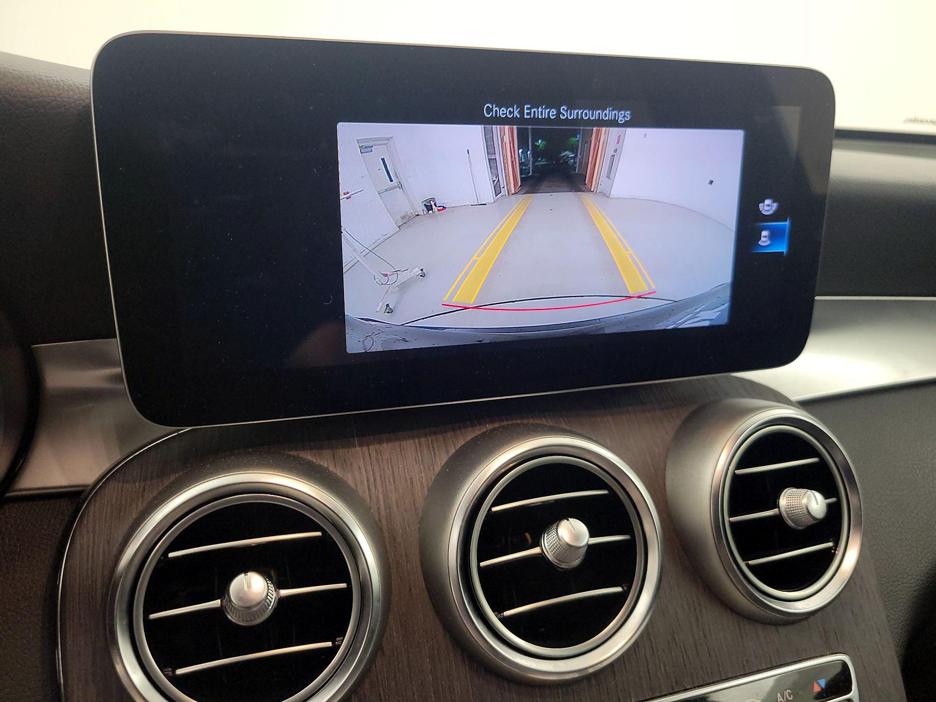 Thumbnail: 2020 Mercedes-Benz GLC - 14