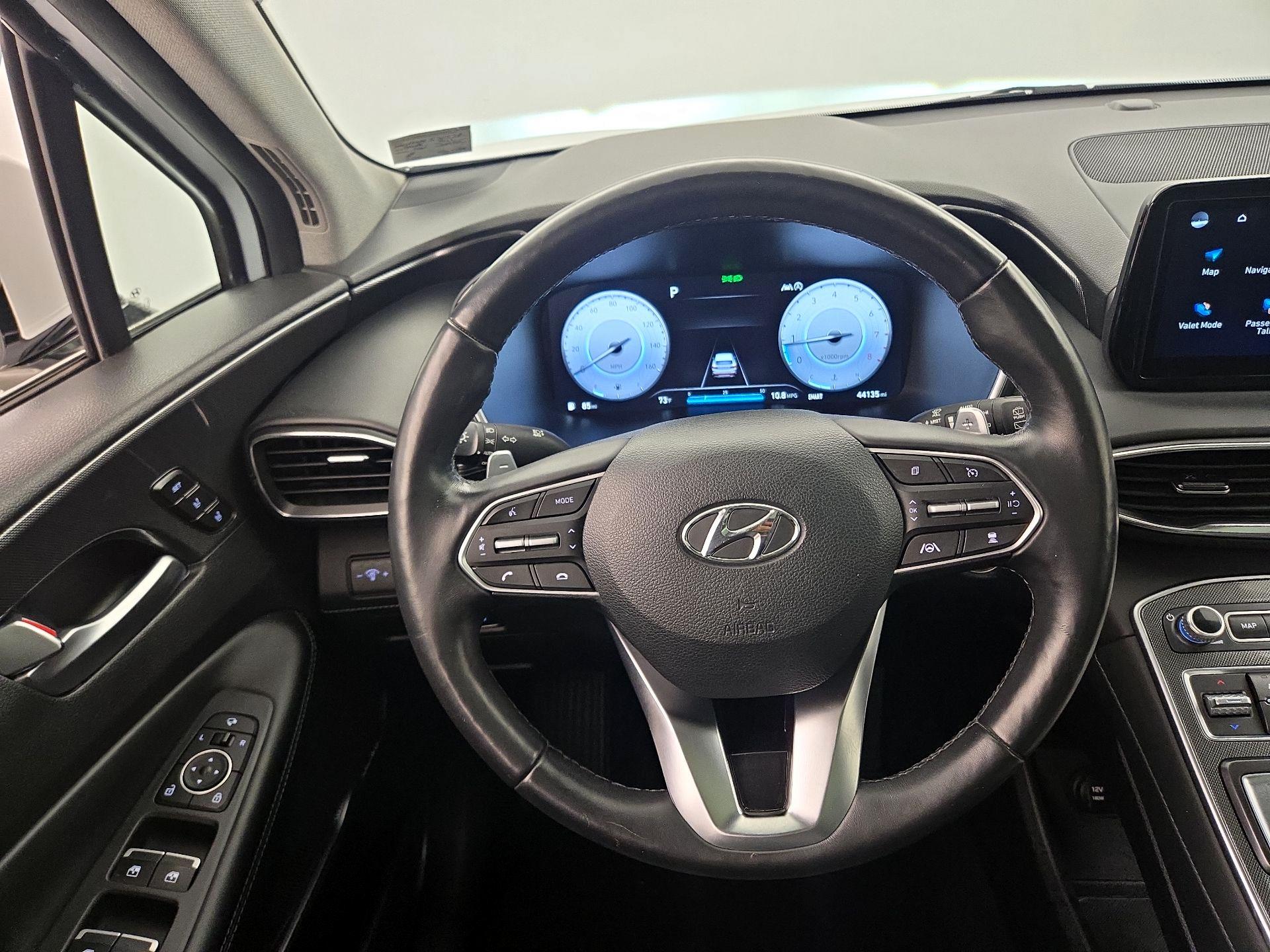 Thumbnail: 2023 Hyundai Santa Fe - 10