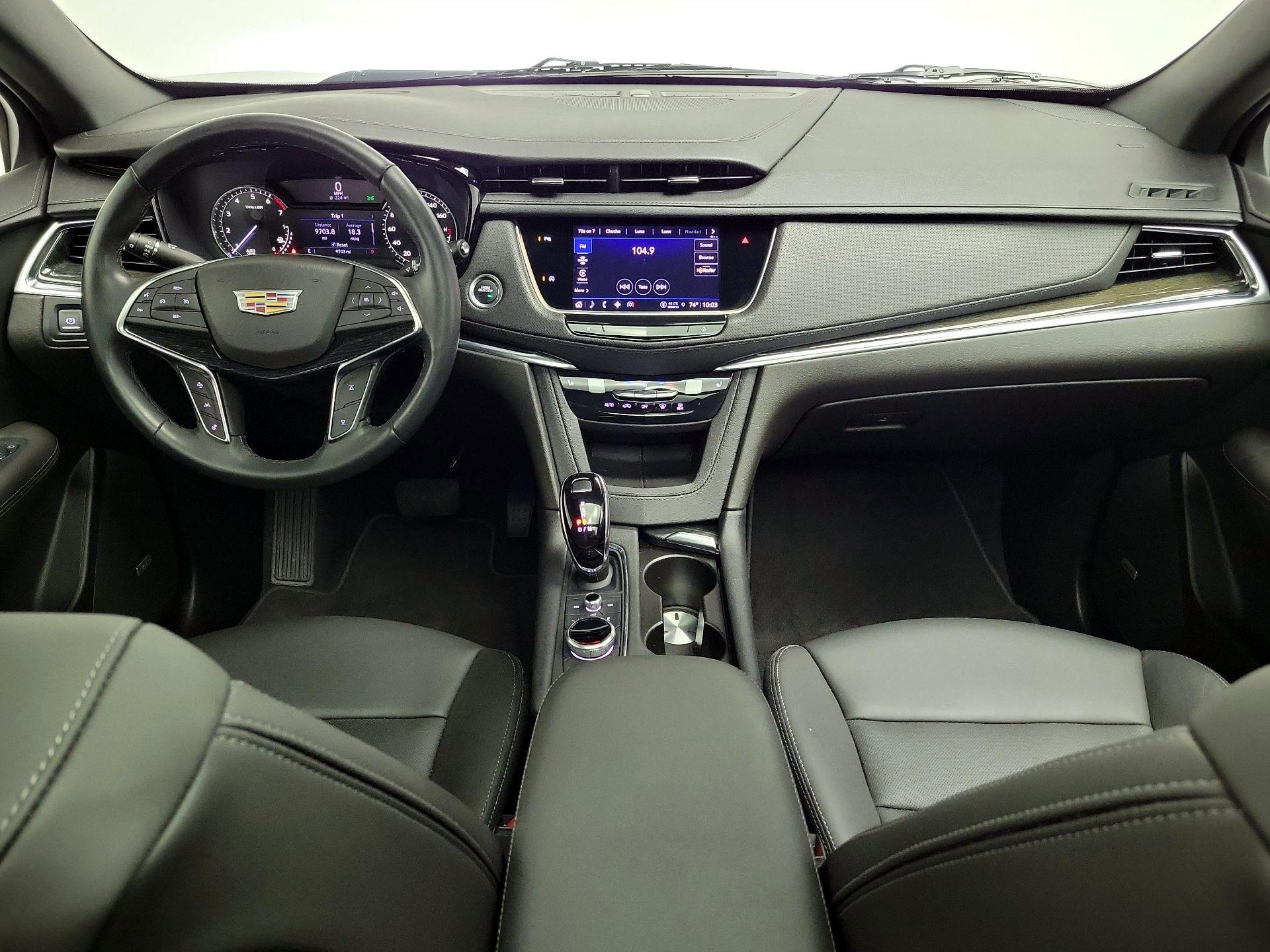 Thumbnail: 2022 Cadillac XT5 - 9