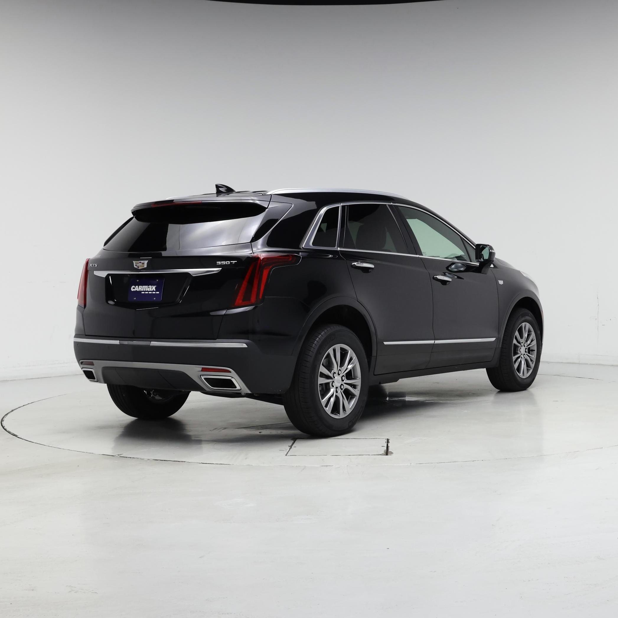 Thumbnail: 2022 Cadillac XT5 - 8