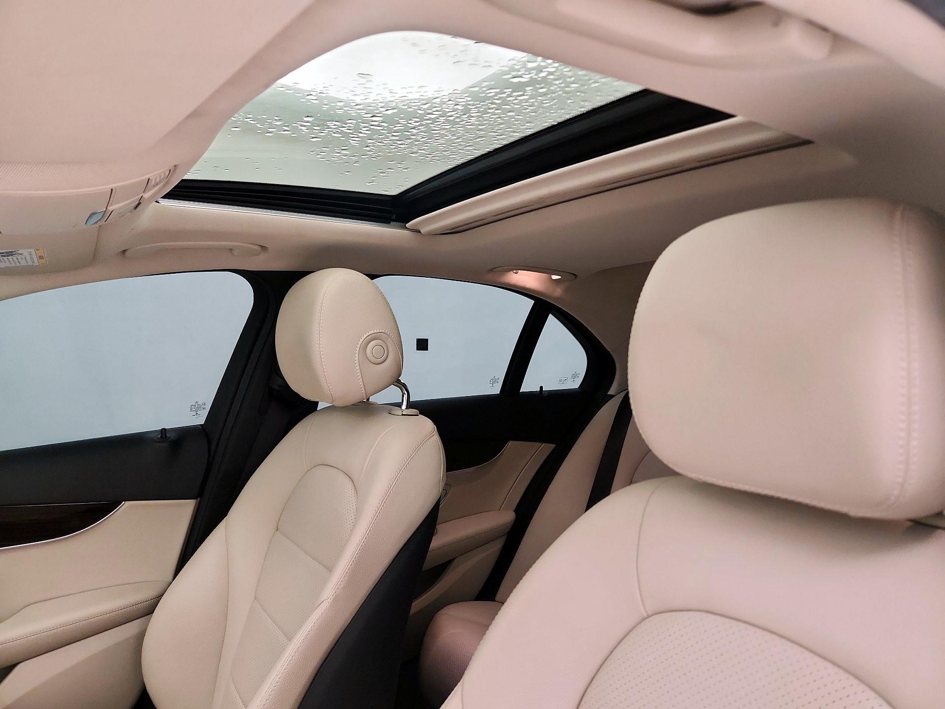Thumbnail: 2021 Mercedes-Benz C-Class - 19