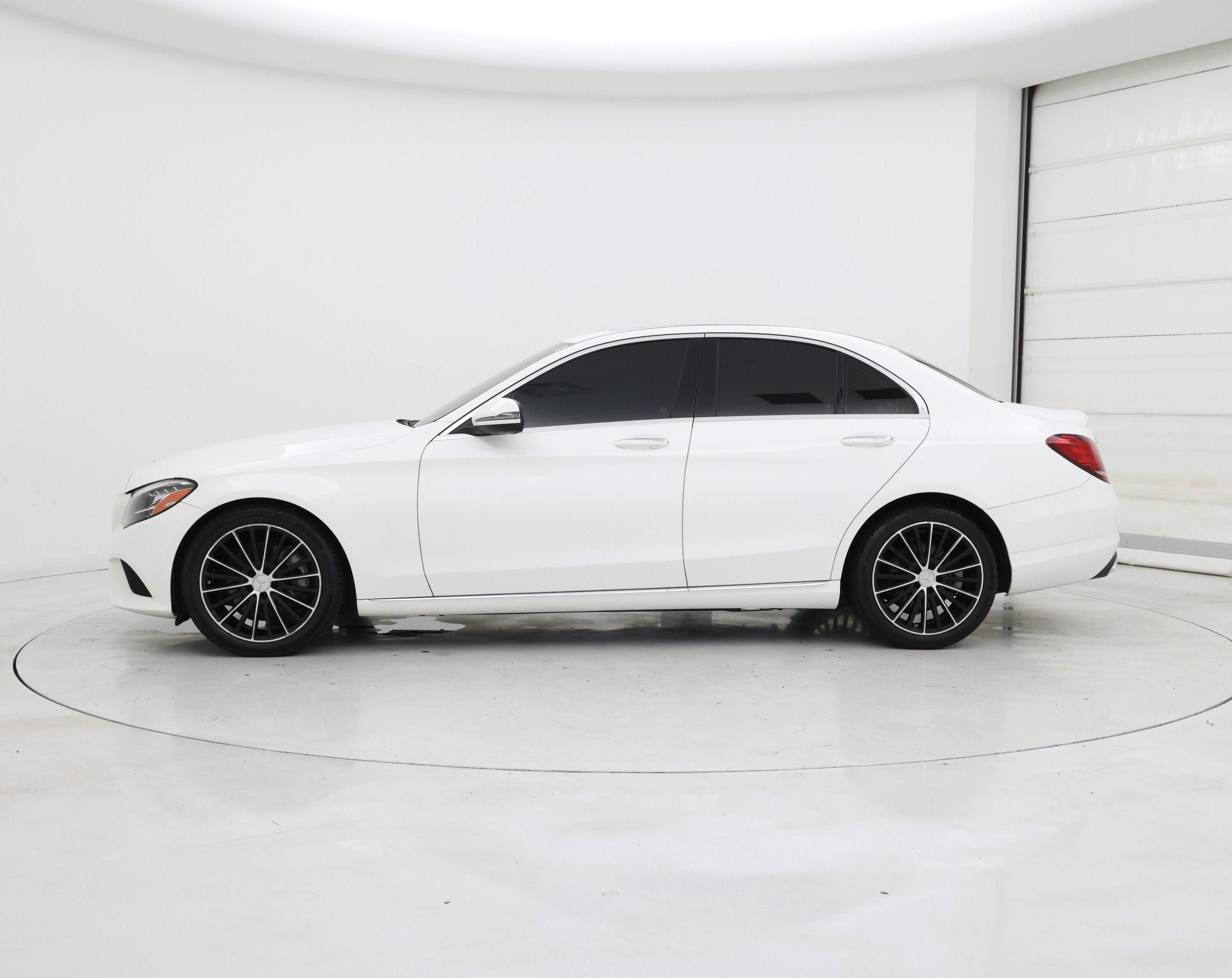 Thumbnail: 2021 Mercedes-Benz C-Class - 3