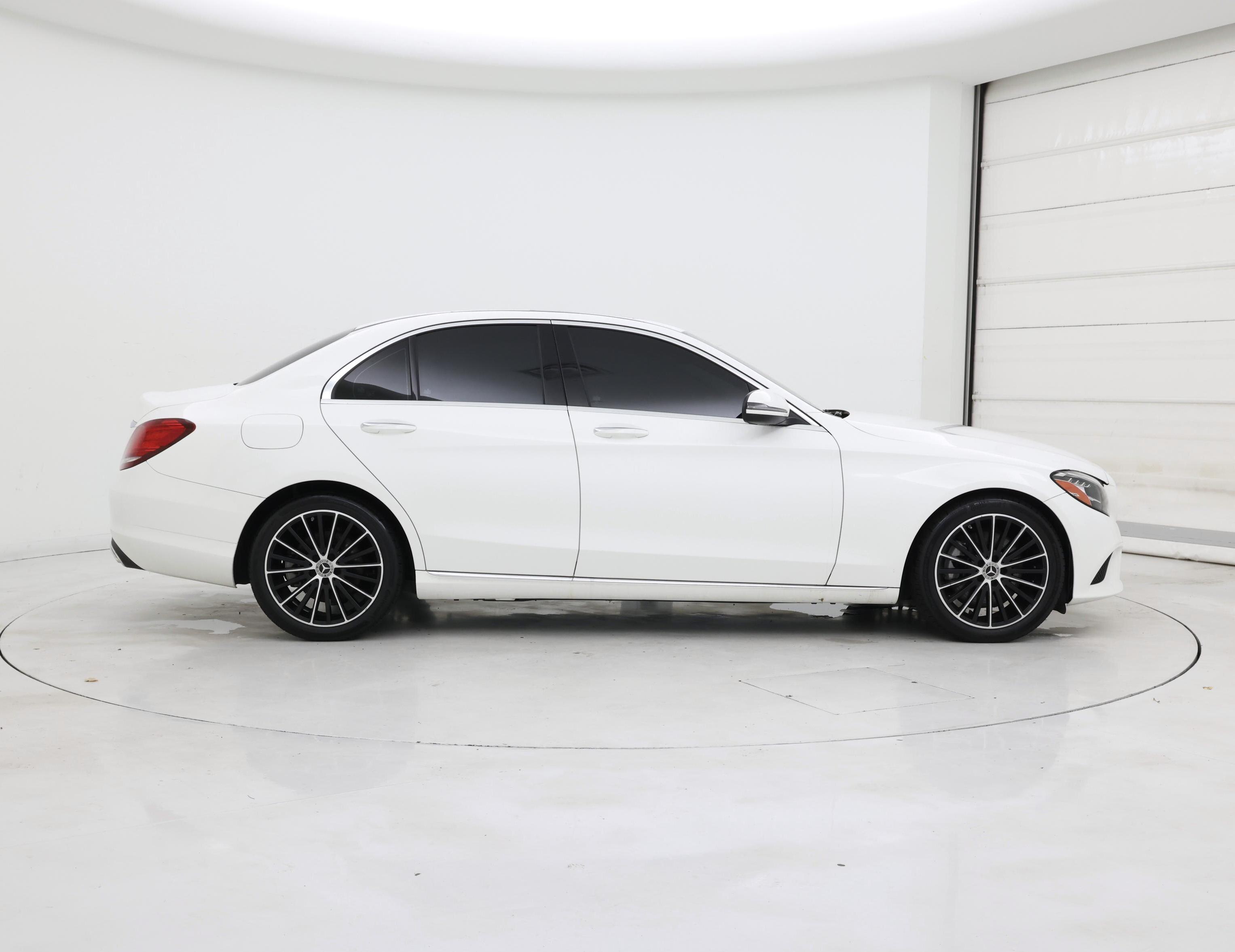 Thumbnail: 2021 Mercedes-Benz C-Class - 7