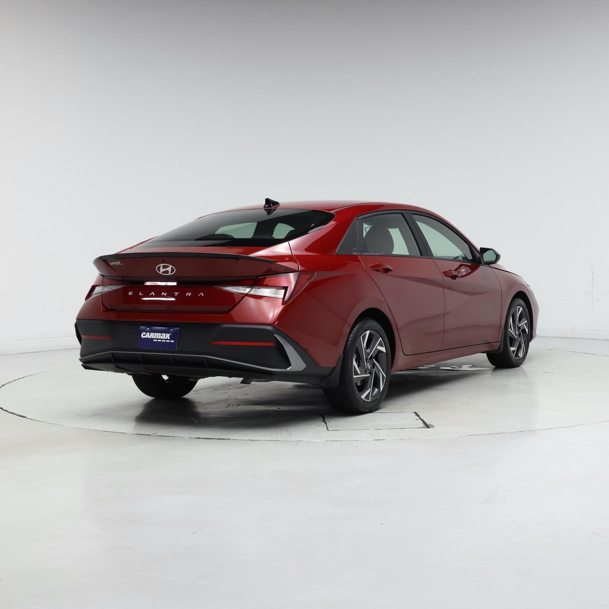Thumbnail: 2025 Hyundai Elantra - 8