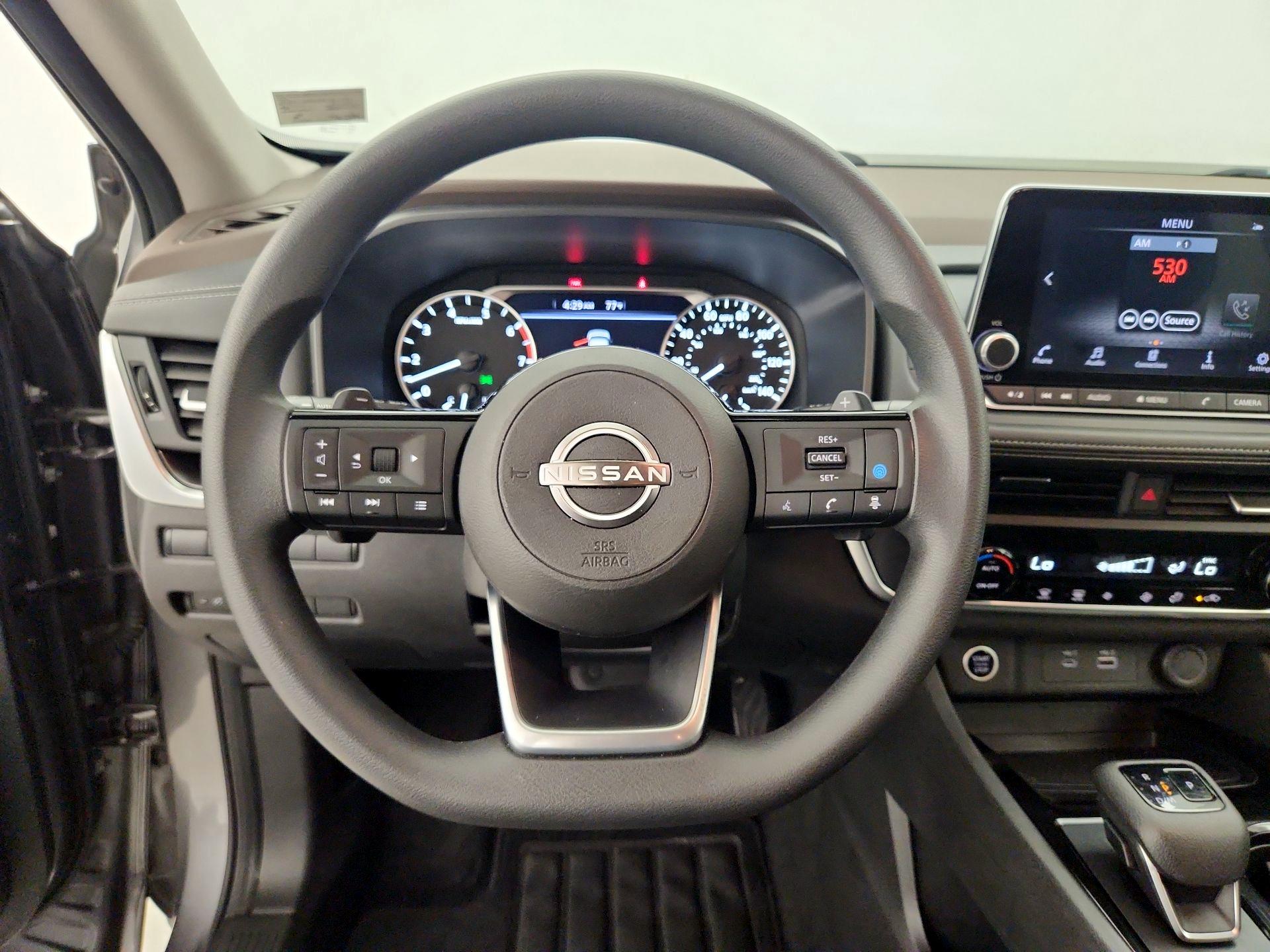 Thumbnail: 2023 Nissan Rogue - 10