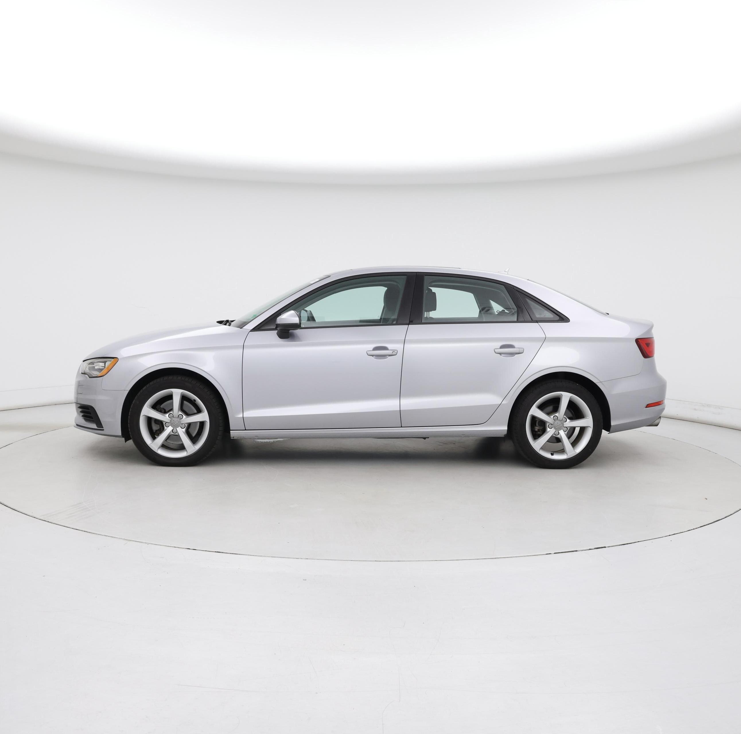 Thumbnail: 2015 Audi A3 - 3