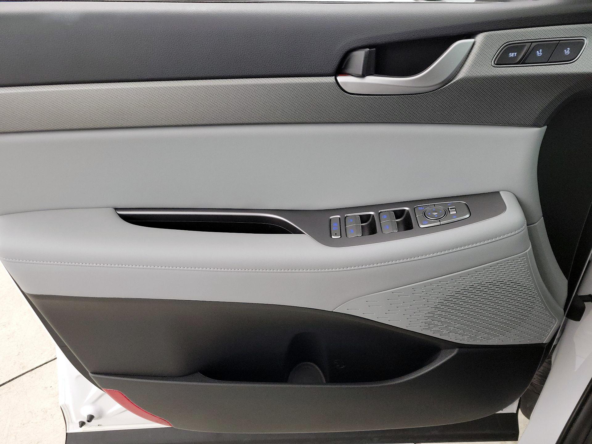 Thumbnail: 2025 Hyundai Palisade - 12