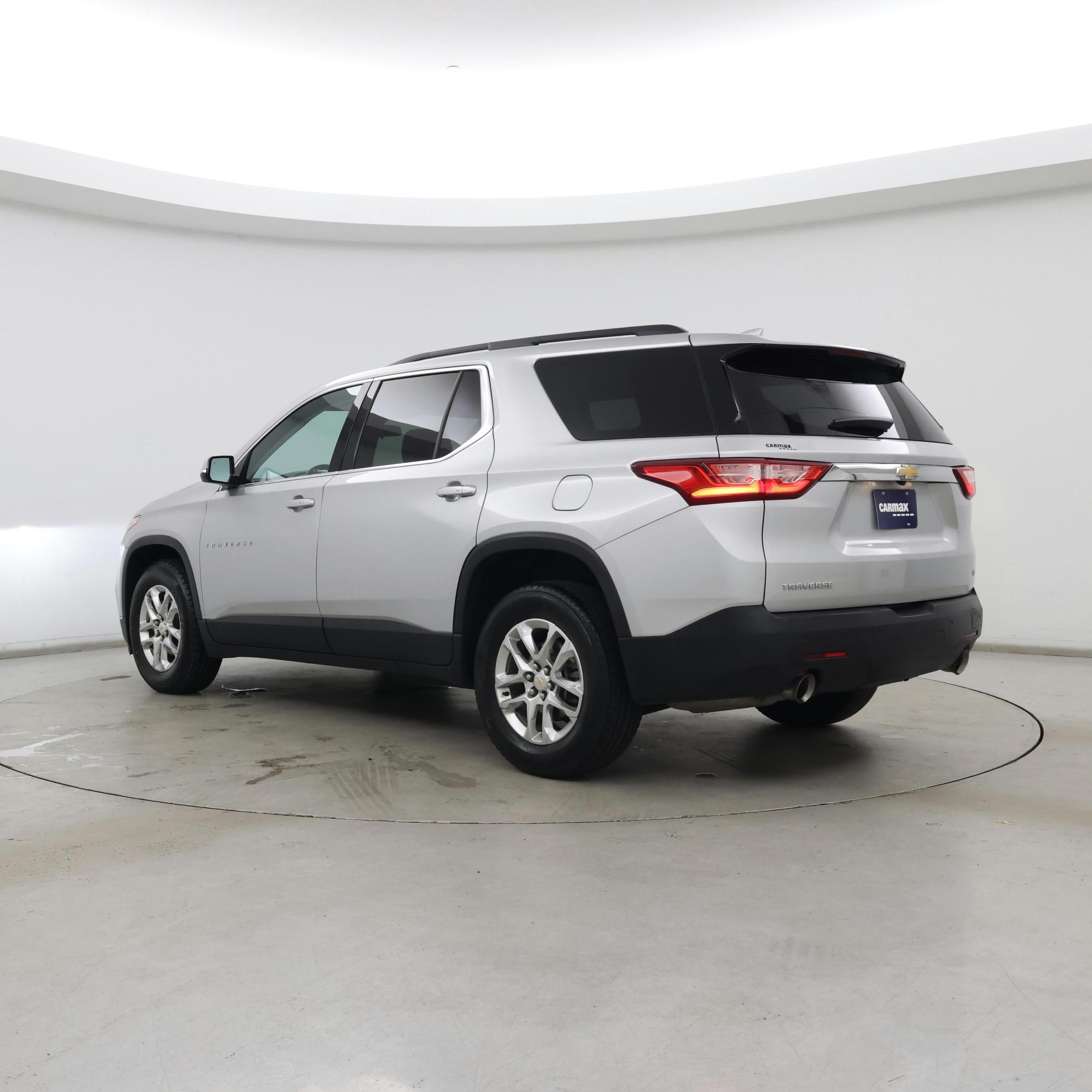 Thumbnail: 2019 Chevrolet Traverse - 2