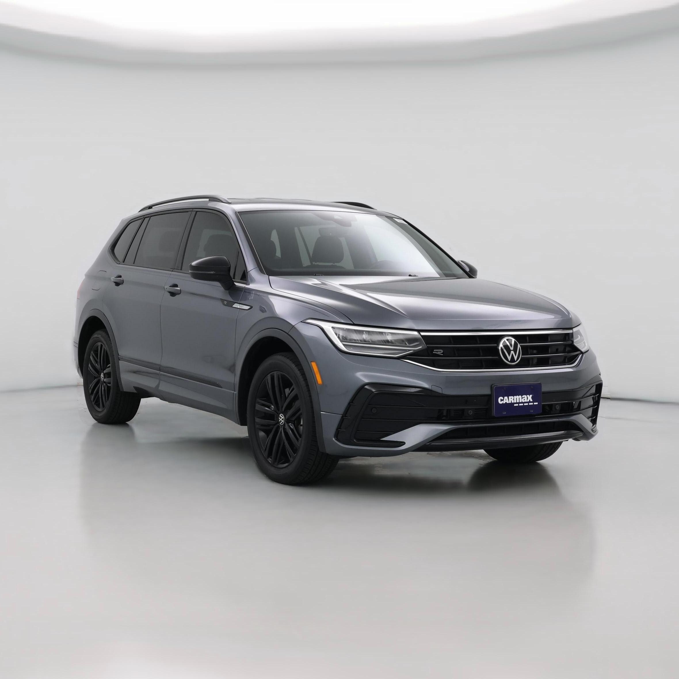 Thumbnail: 2022 Volkswagen Tiguan - 1