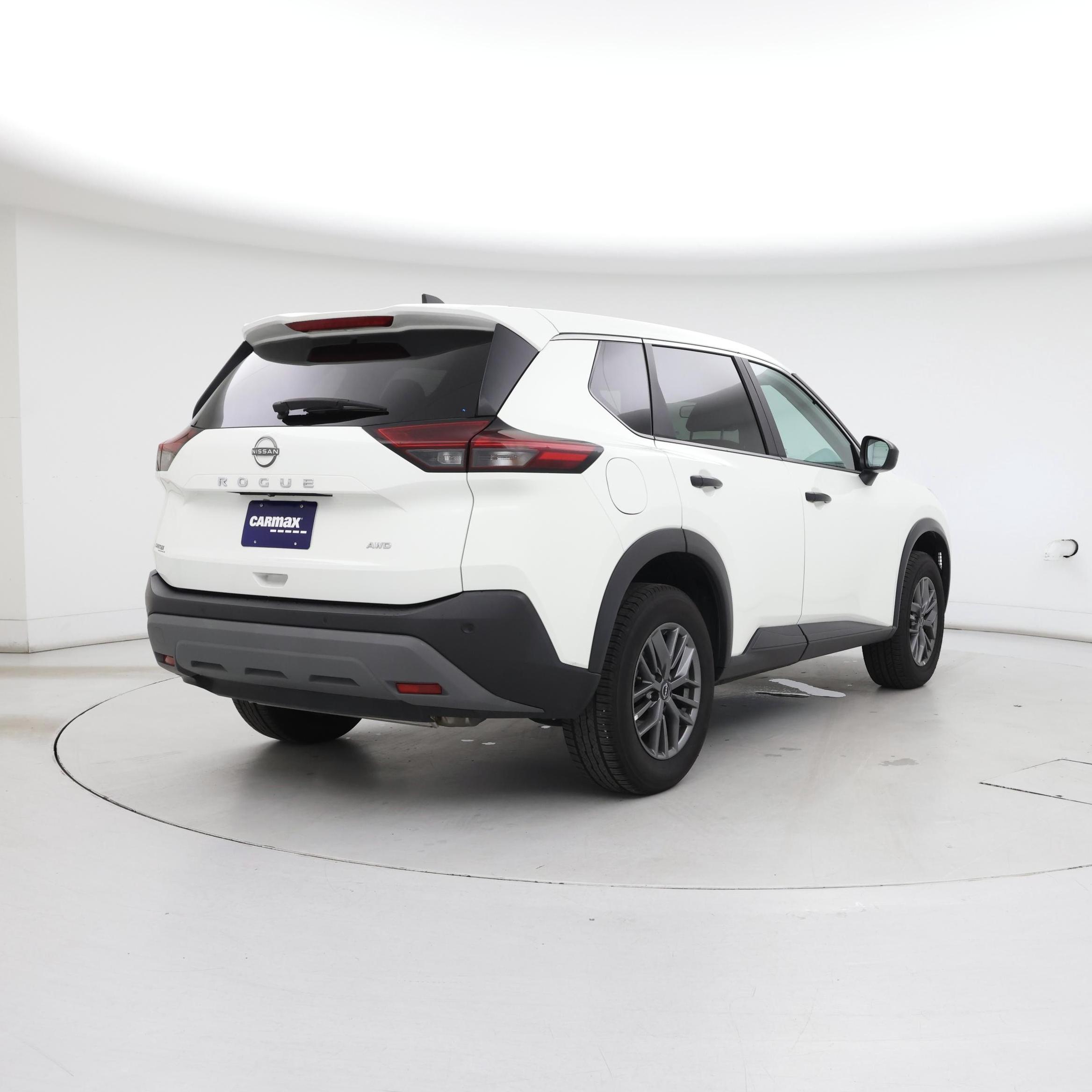 Thumbnail: 2023 Nissan Rogue - 8