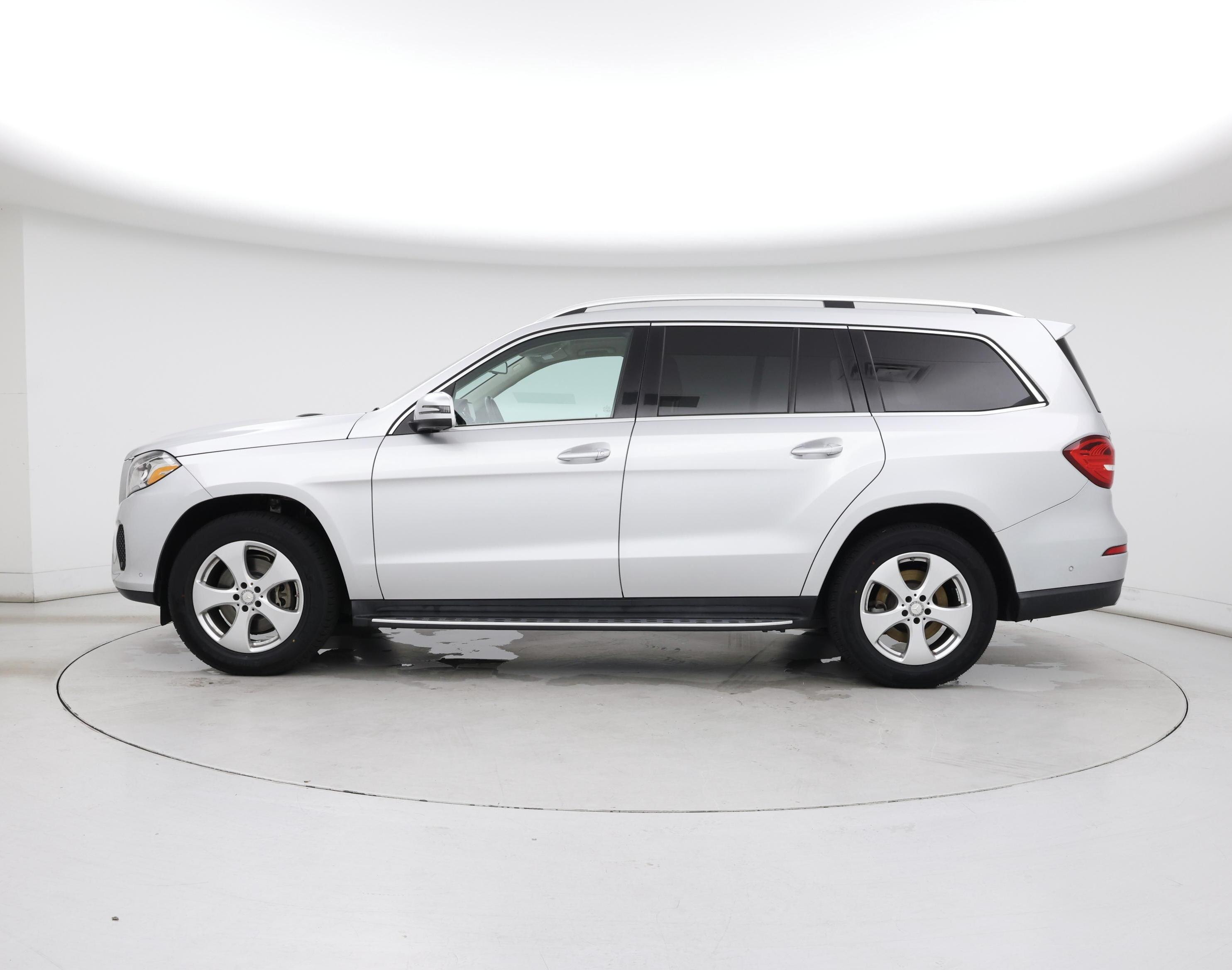 Thumbnail: 2017 Mercedes-Benz GLS - 3