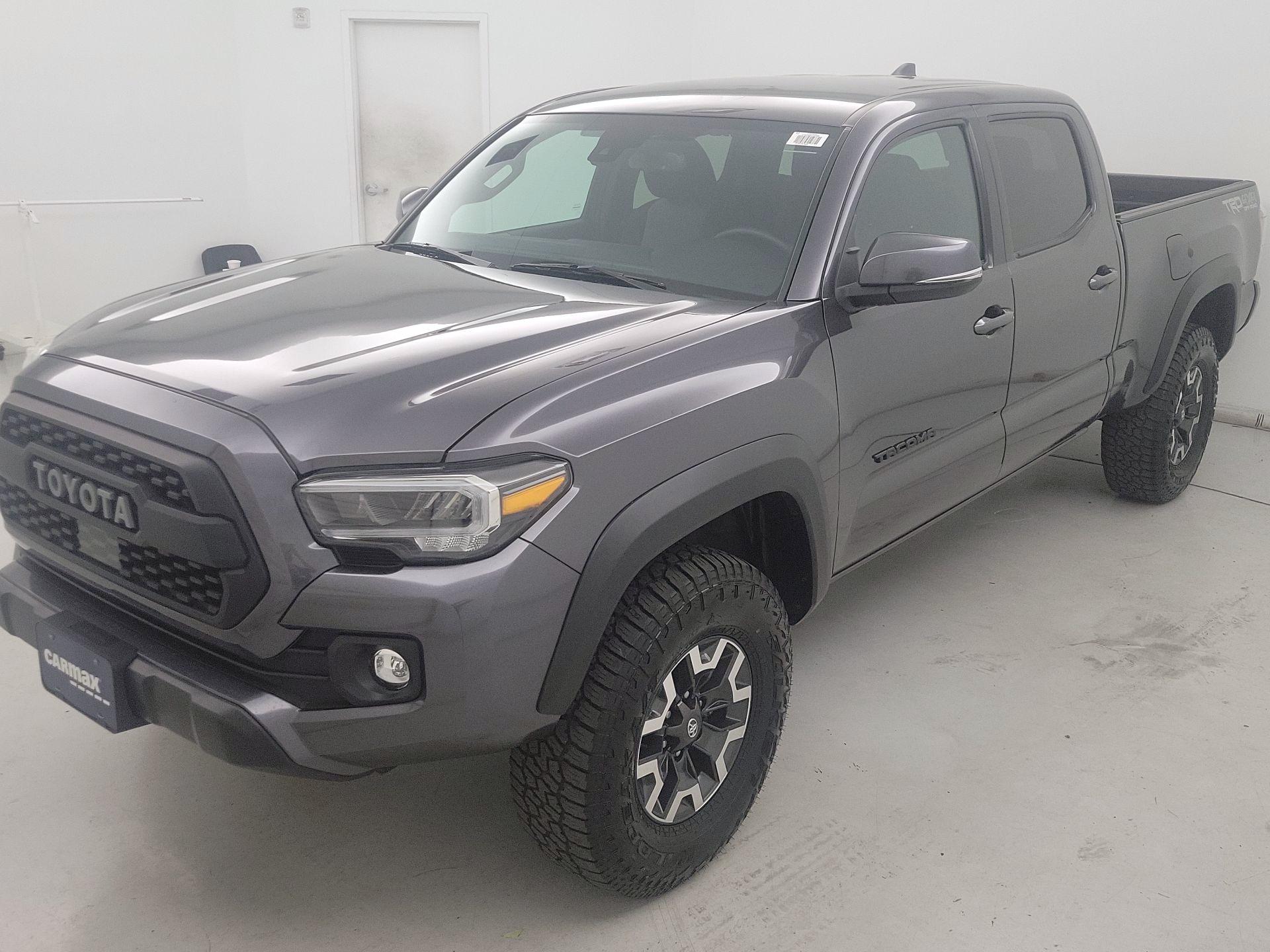Thumbnail: 2023 Toyota Tacoma - 3