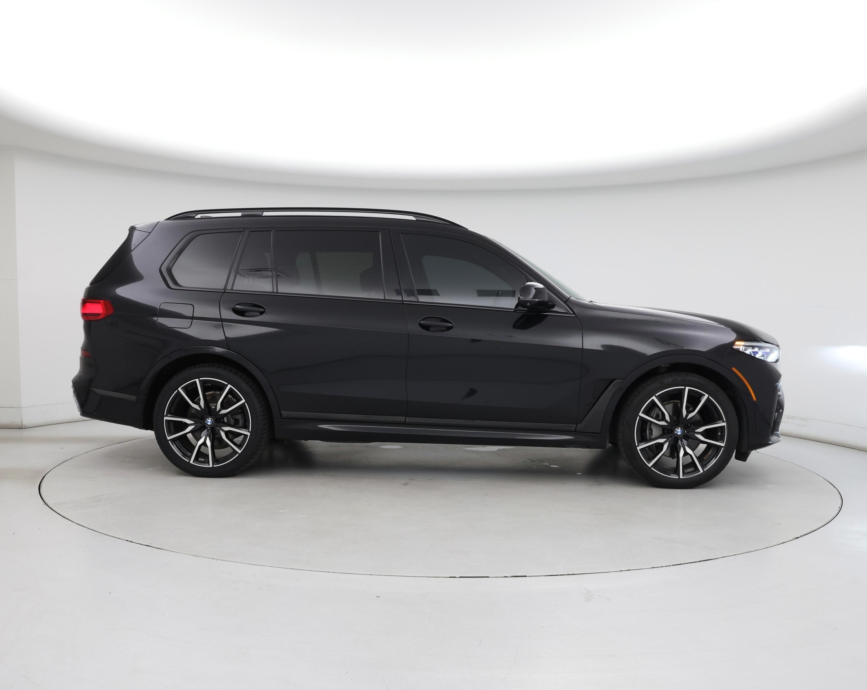 Thumbnail: 2019 BMW X7 - 7