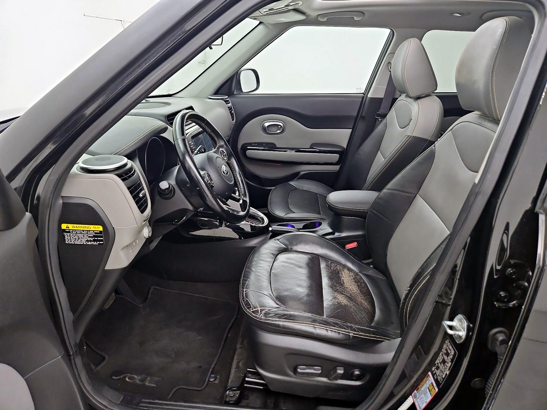 Thumbnail: 2016 Kia Soul - 11
