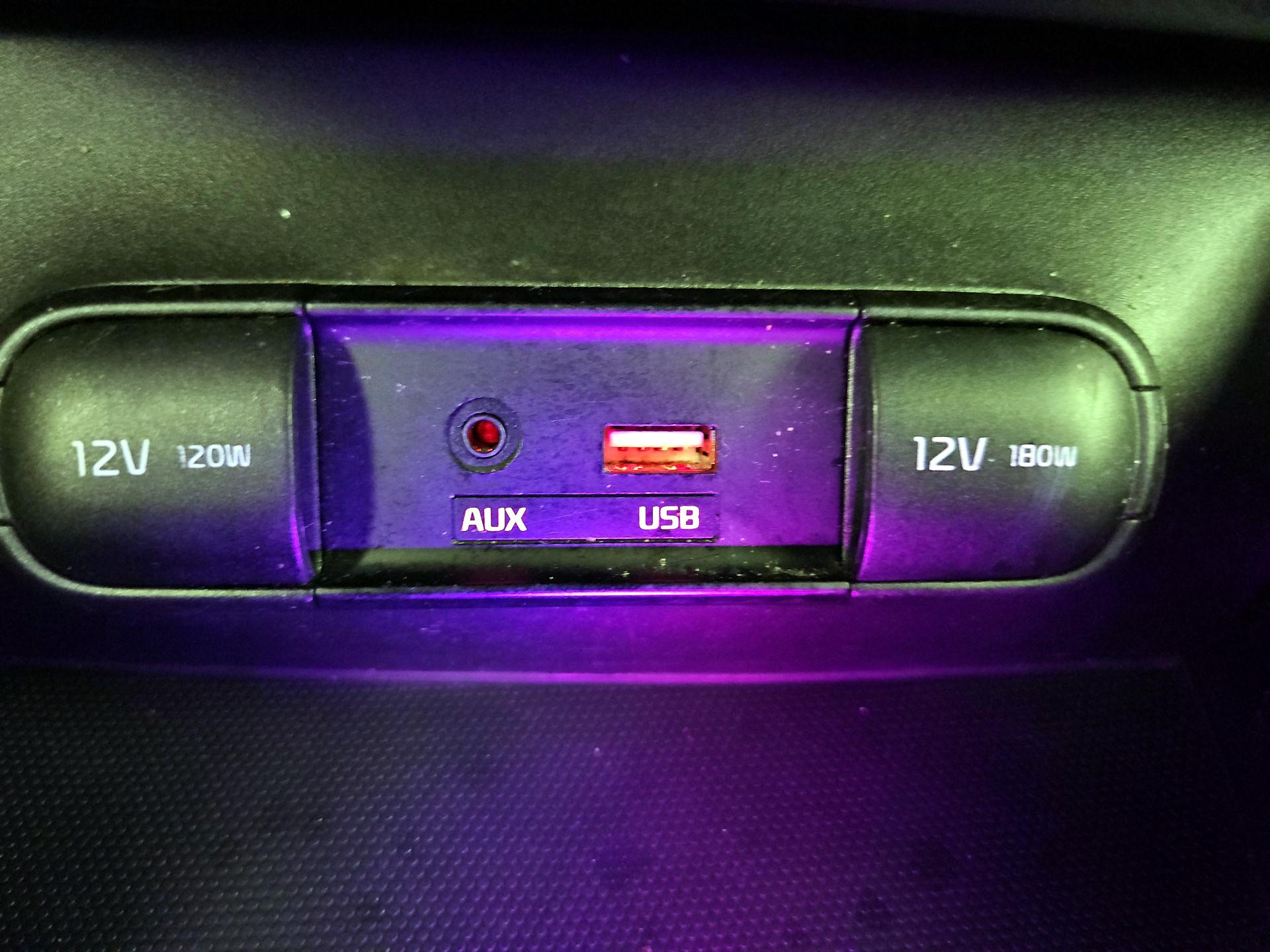 Thumbnail: 2016 Kia Soul - 19