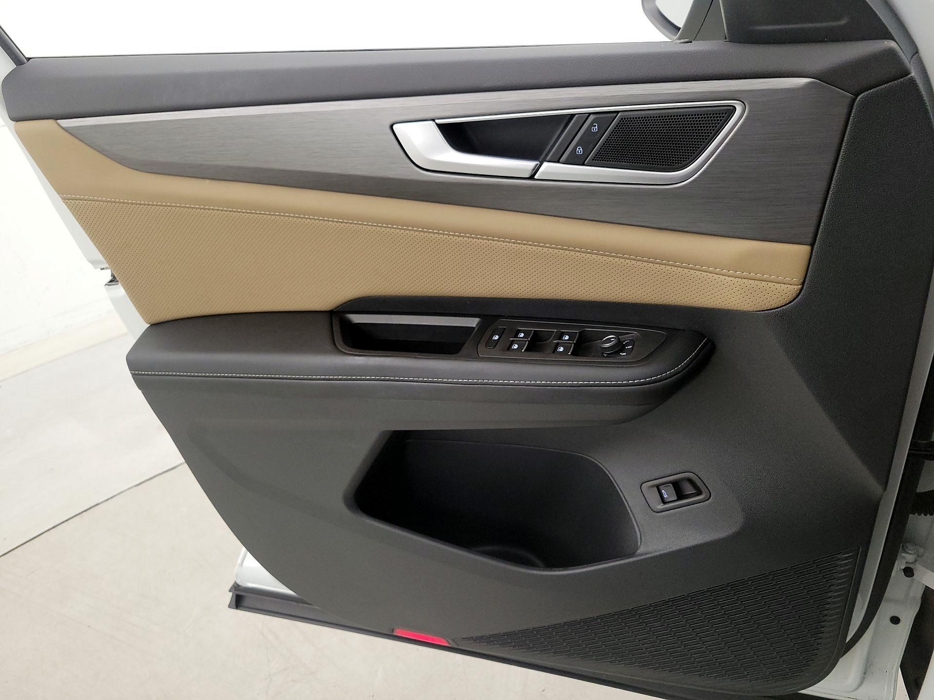 Thumbnail: 2024 Volkswagen Atlas - 12