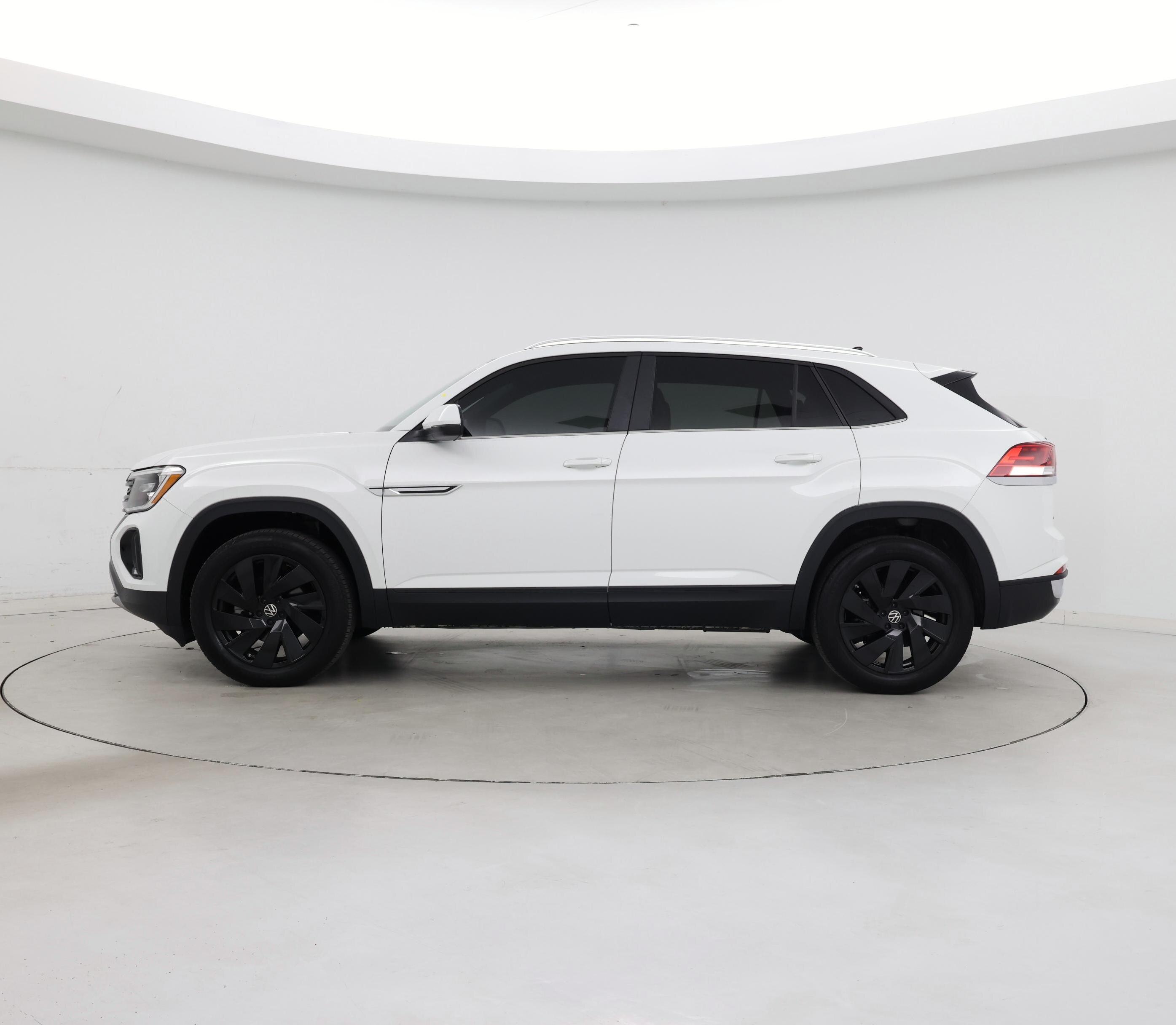 Thumbnail: 2024 Volkswagen Atlas - 3