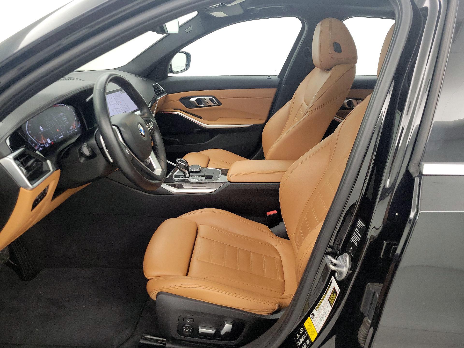 Thumbnail: 2019 BMW 3 Series - 11