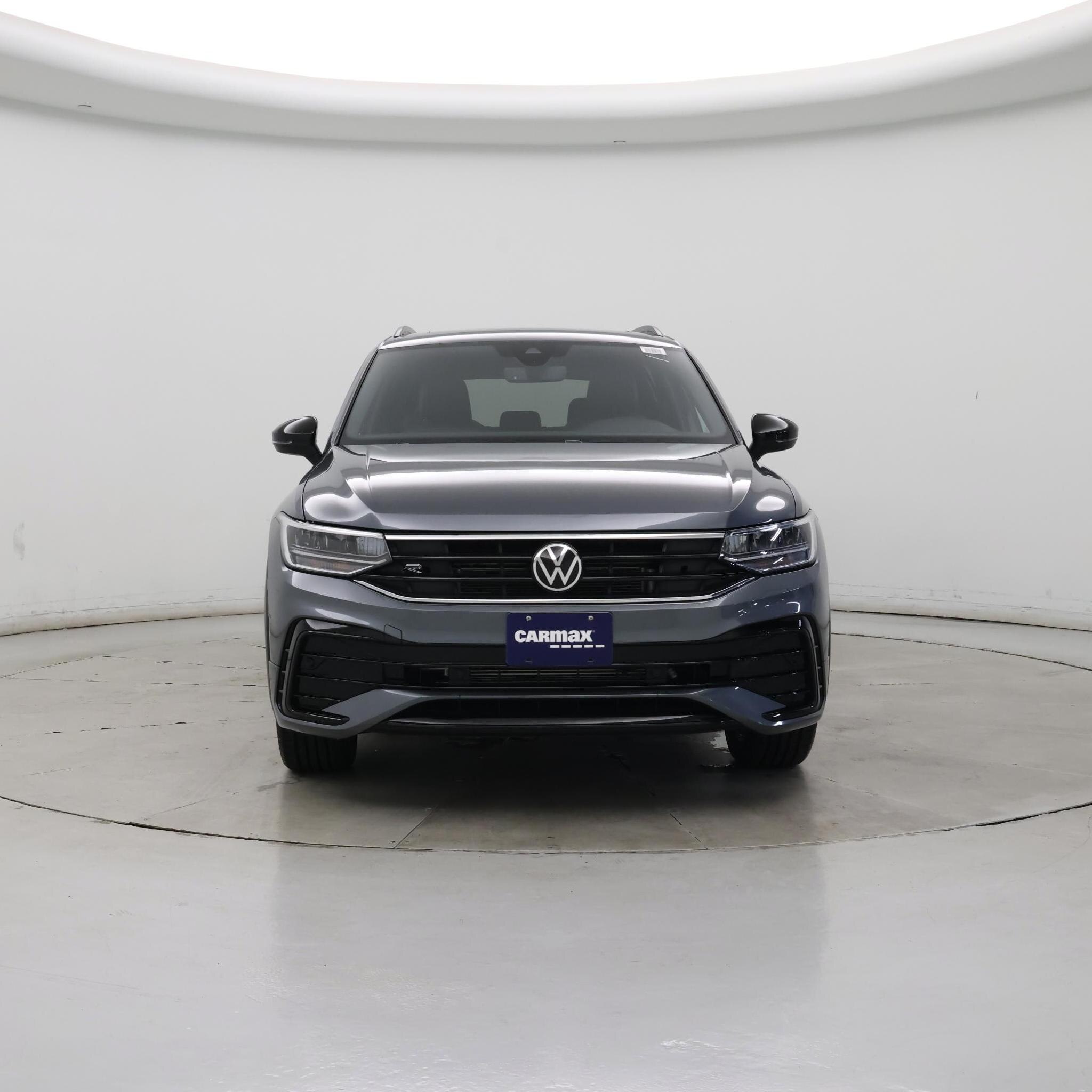 Thumbnail: 2022 Volkswagen Tiguan - 5