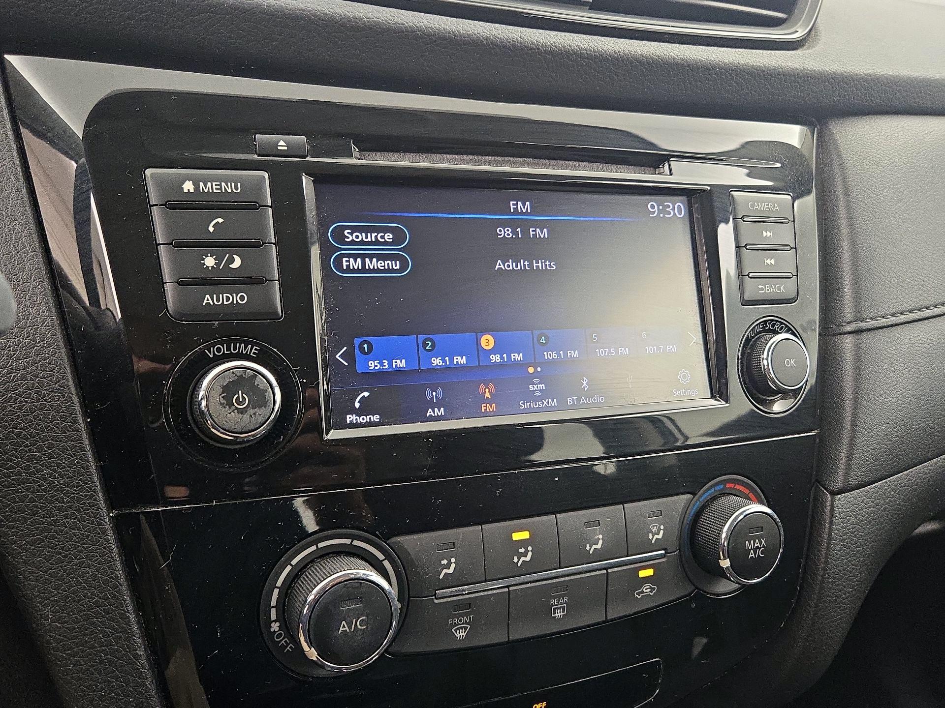 Thumbnail: 2018 Nissan Rogue - 15