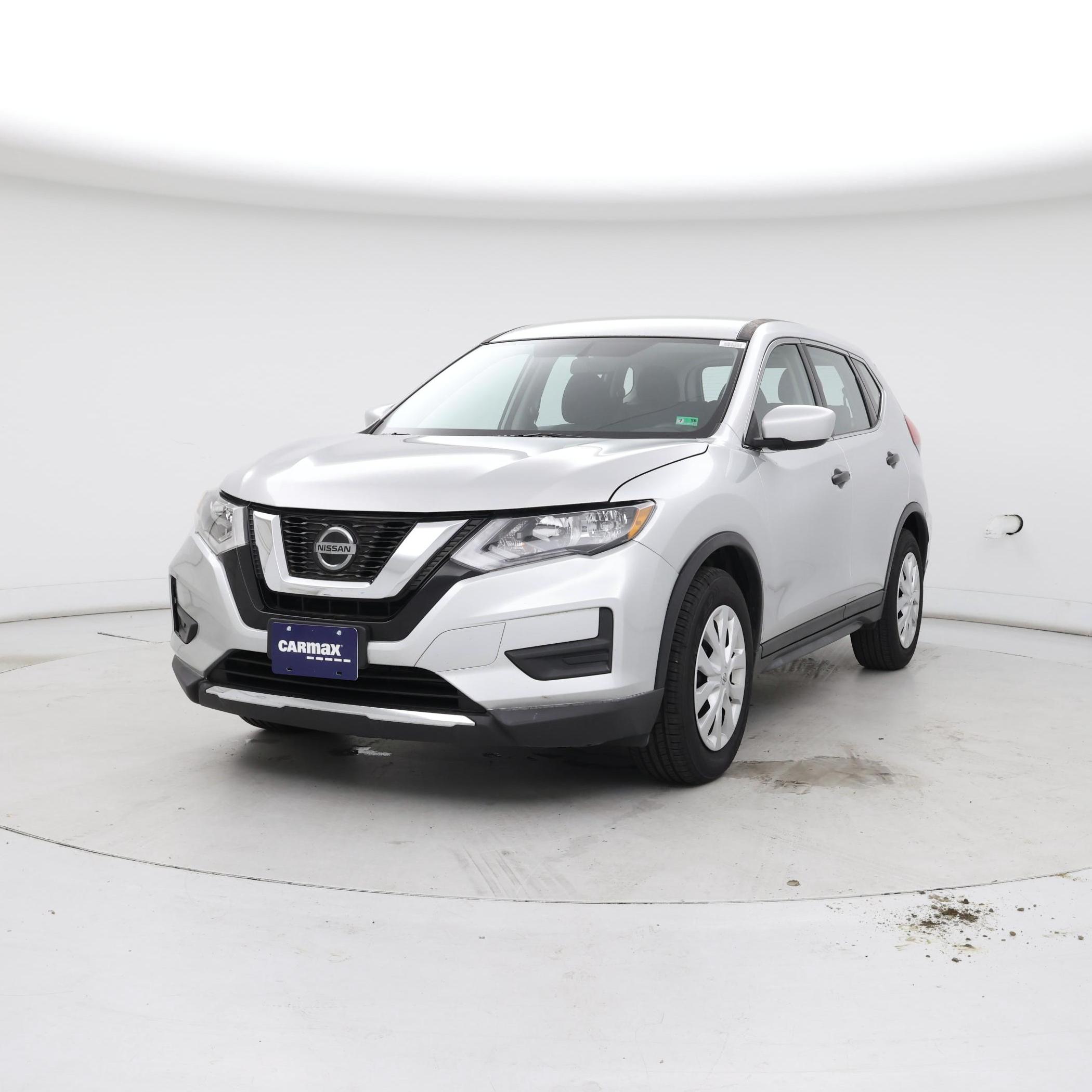 Thumbnail: 2018 Nissan Rogue - 4