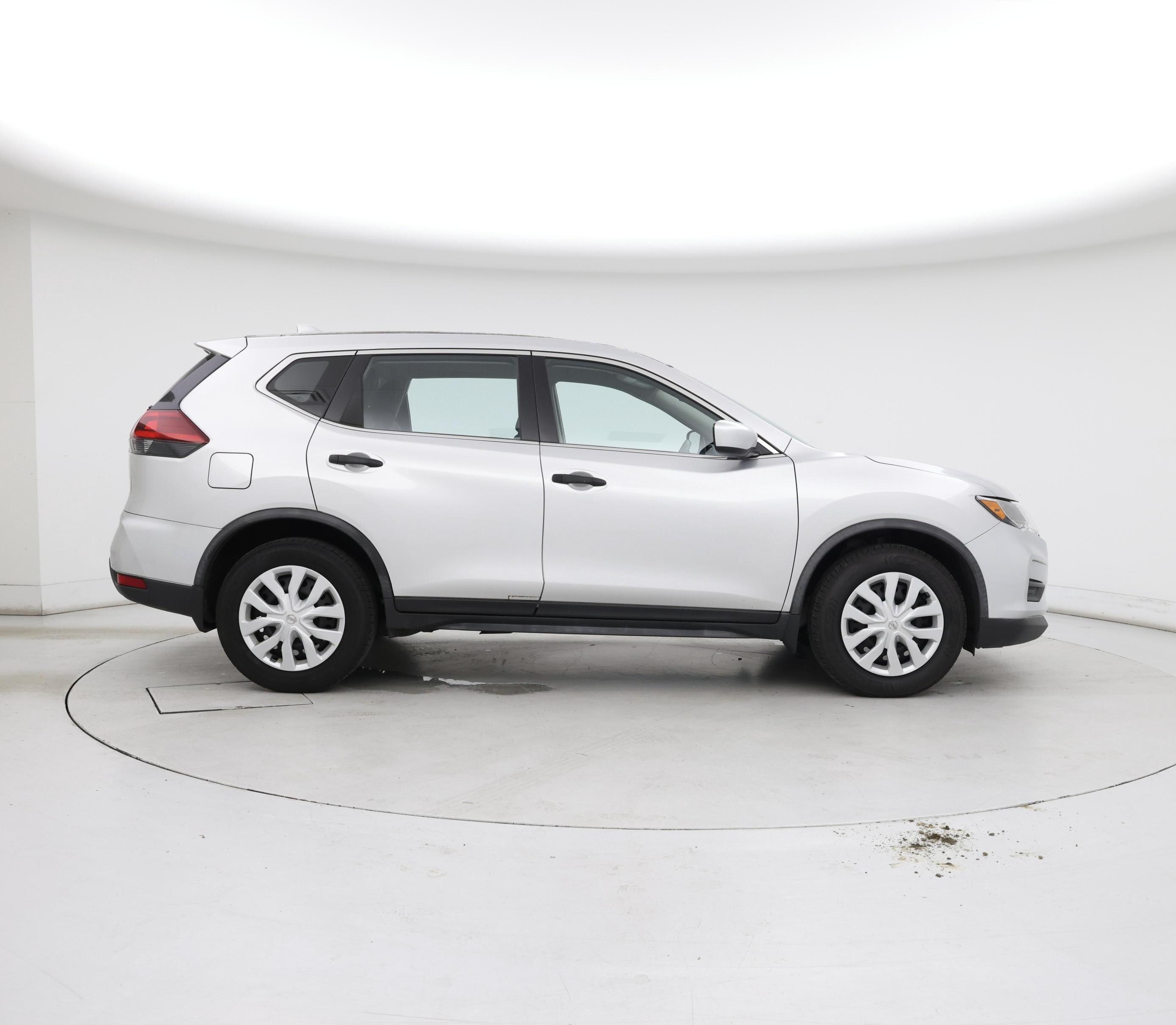 Thumbnail: 2018 Nissan Rogue - 7