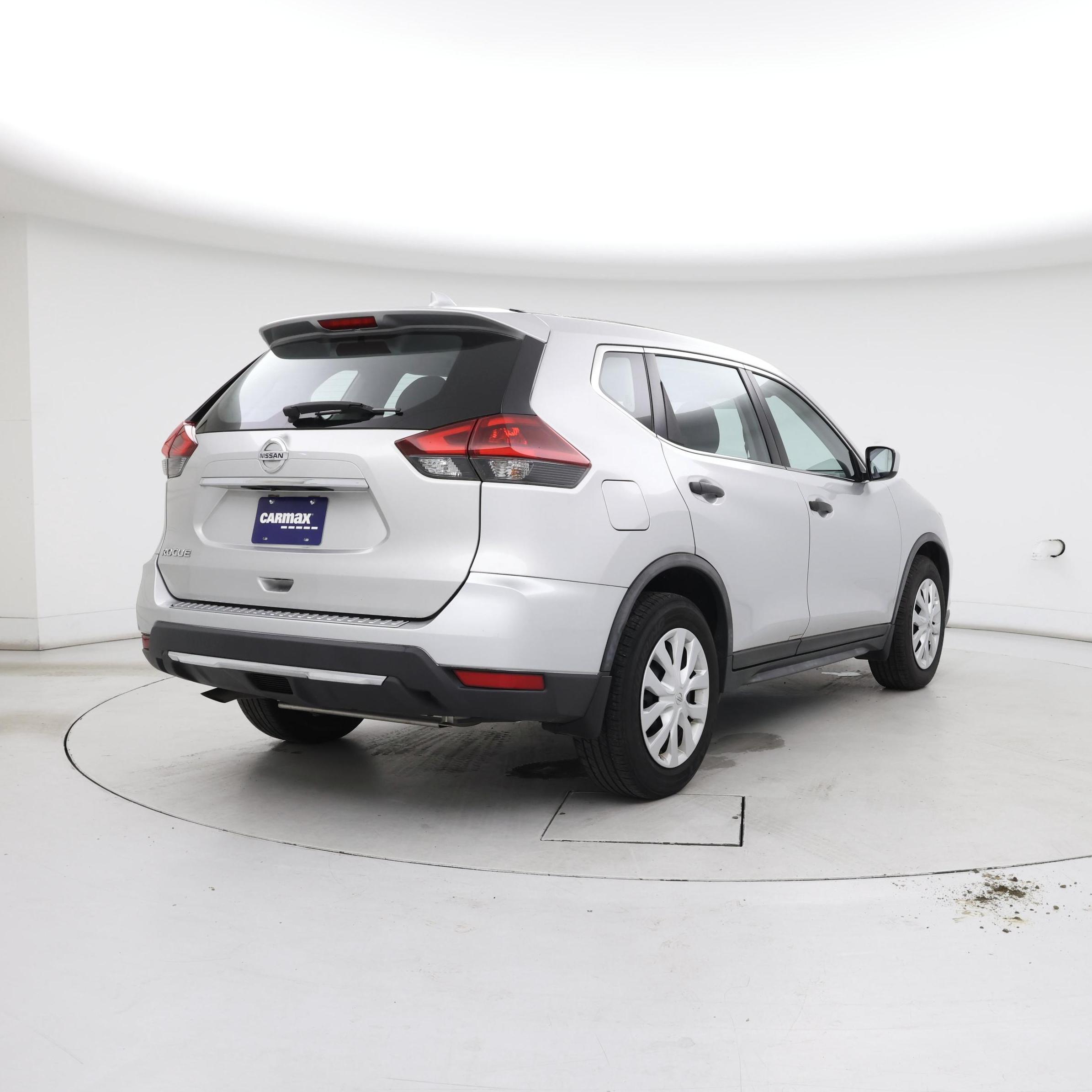 Thumbnail: 2018 Nissan Rogue - 8