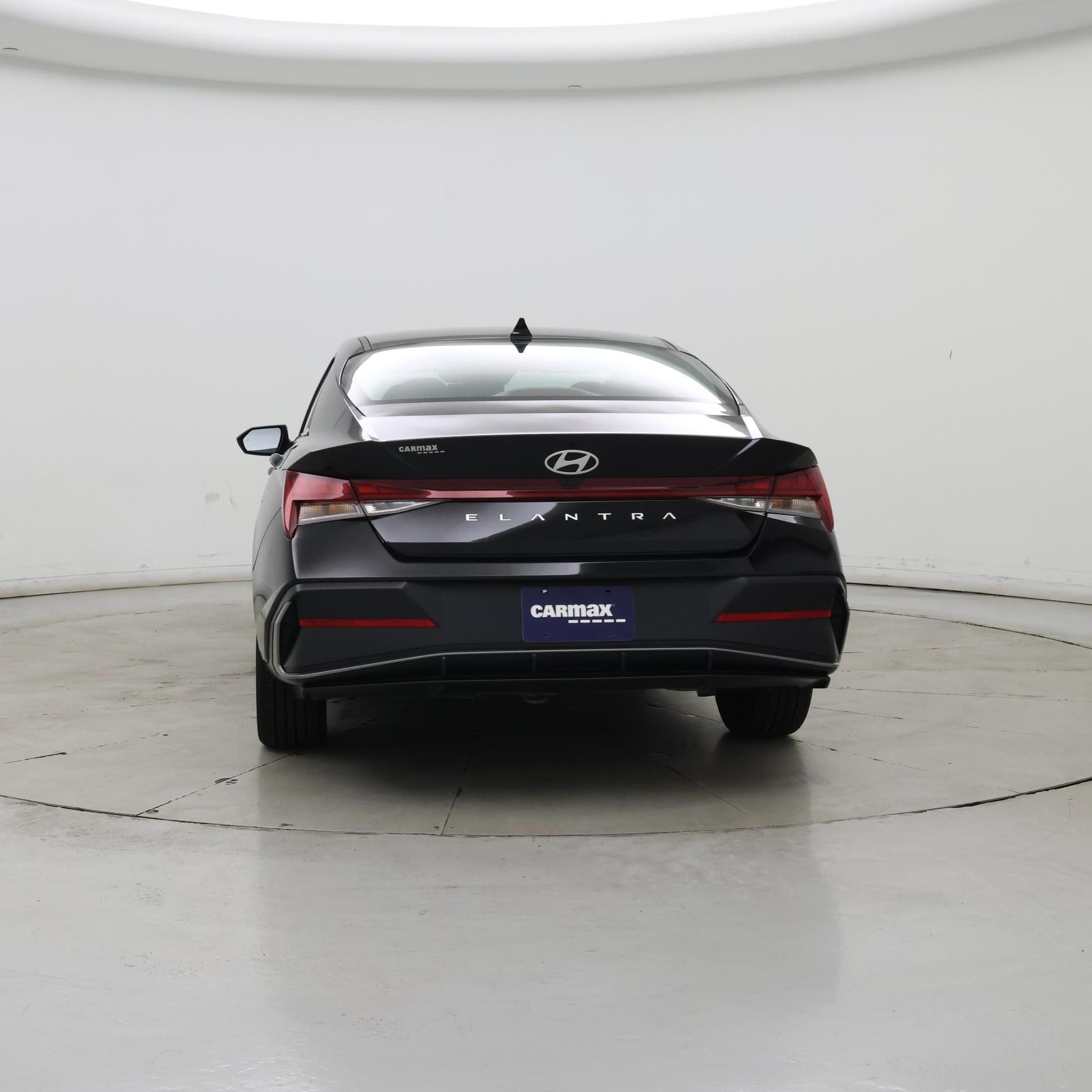 Thumbnail: 2024 Hyundai Elantra - 6