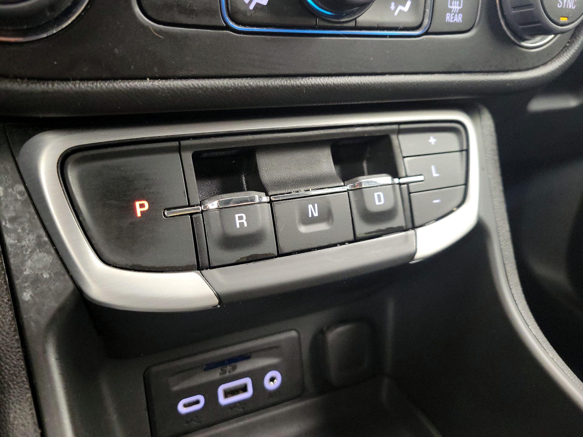Thumbnail: 2022 GMC Terrain - 17