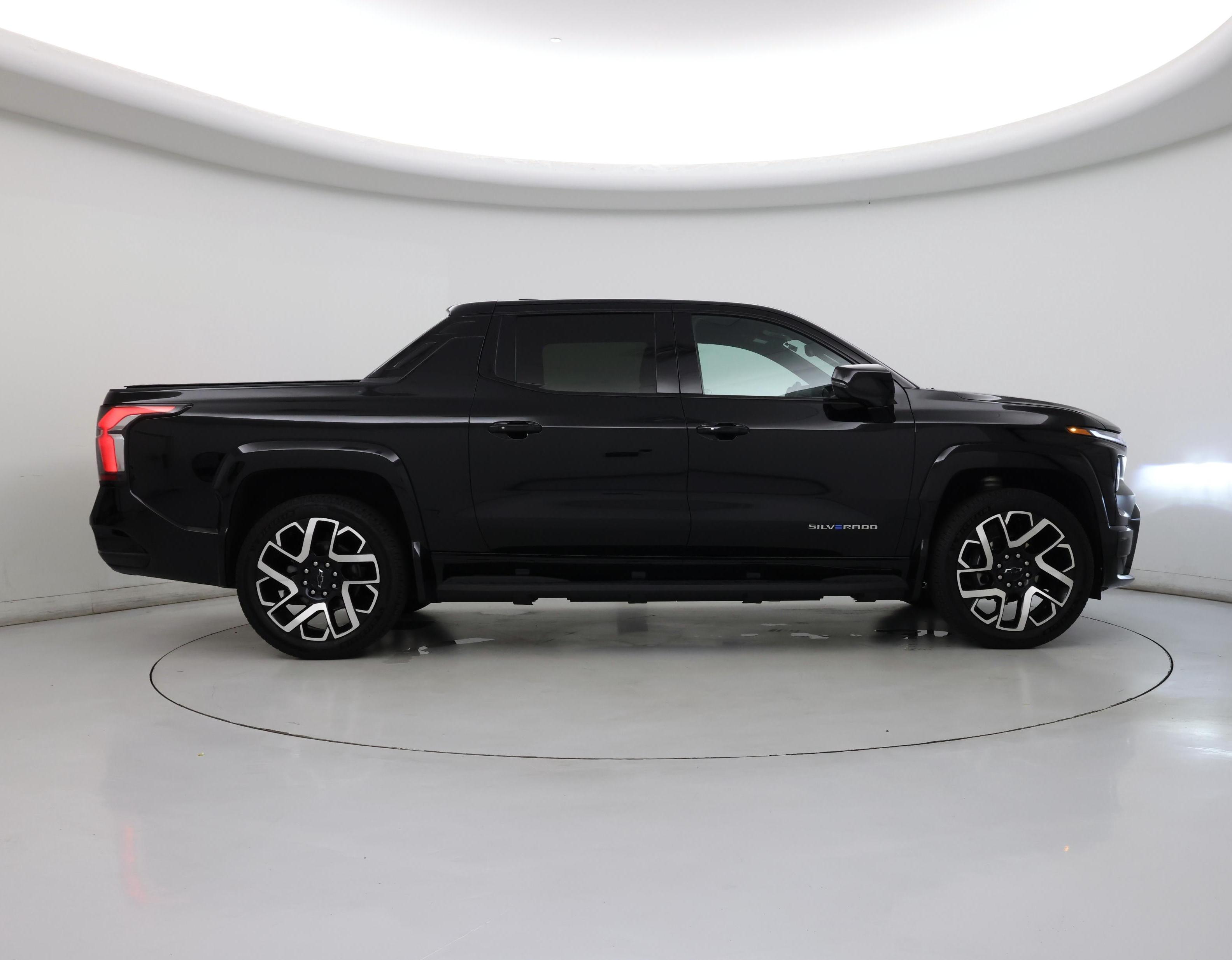Thumbnail: 2024 Chevrolet Silverado EV - 7