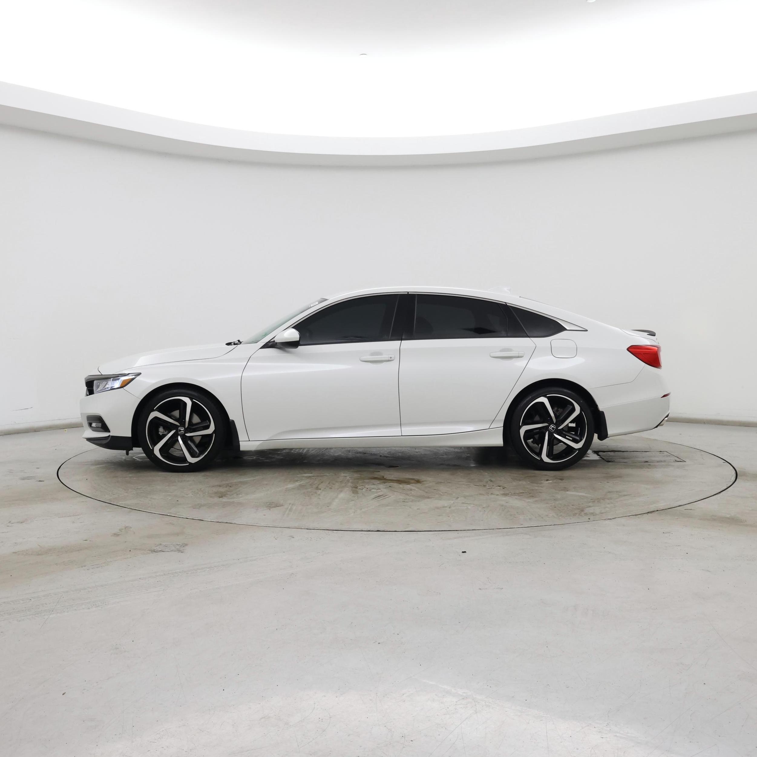 Thumbnail: 2020 Honda Accord - 3