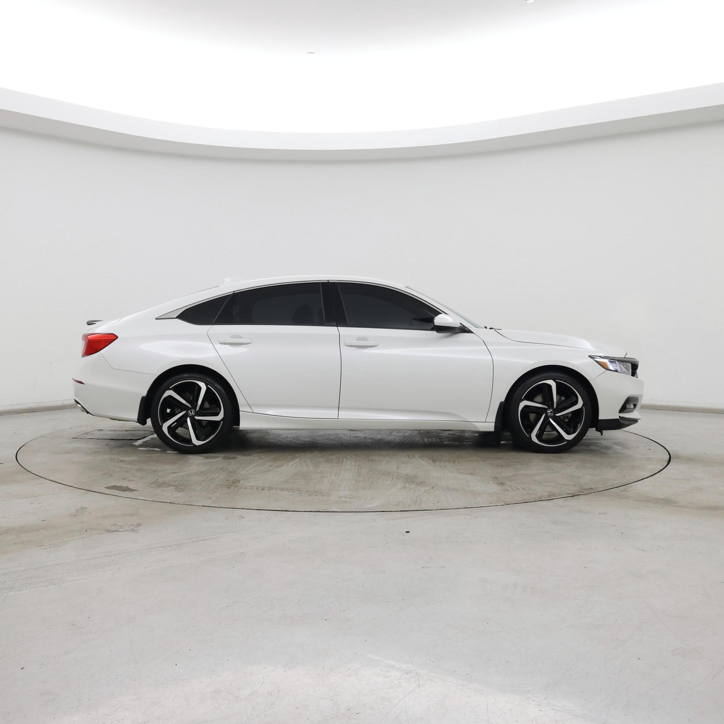 Thumbnail: 2020 Honda Accord - 7