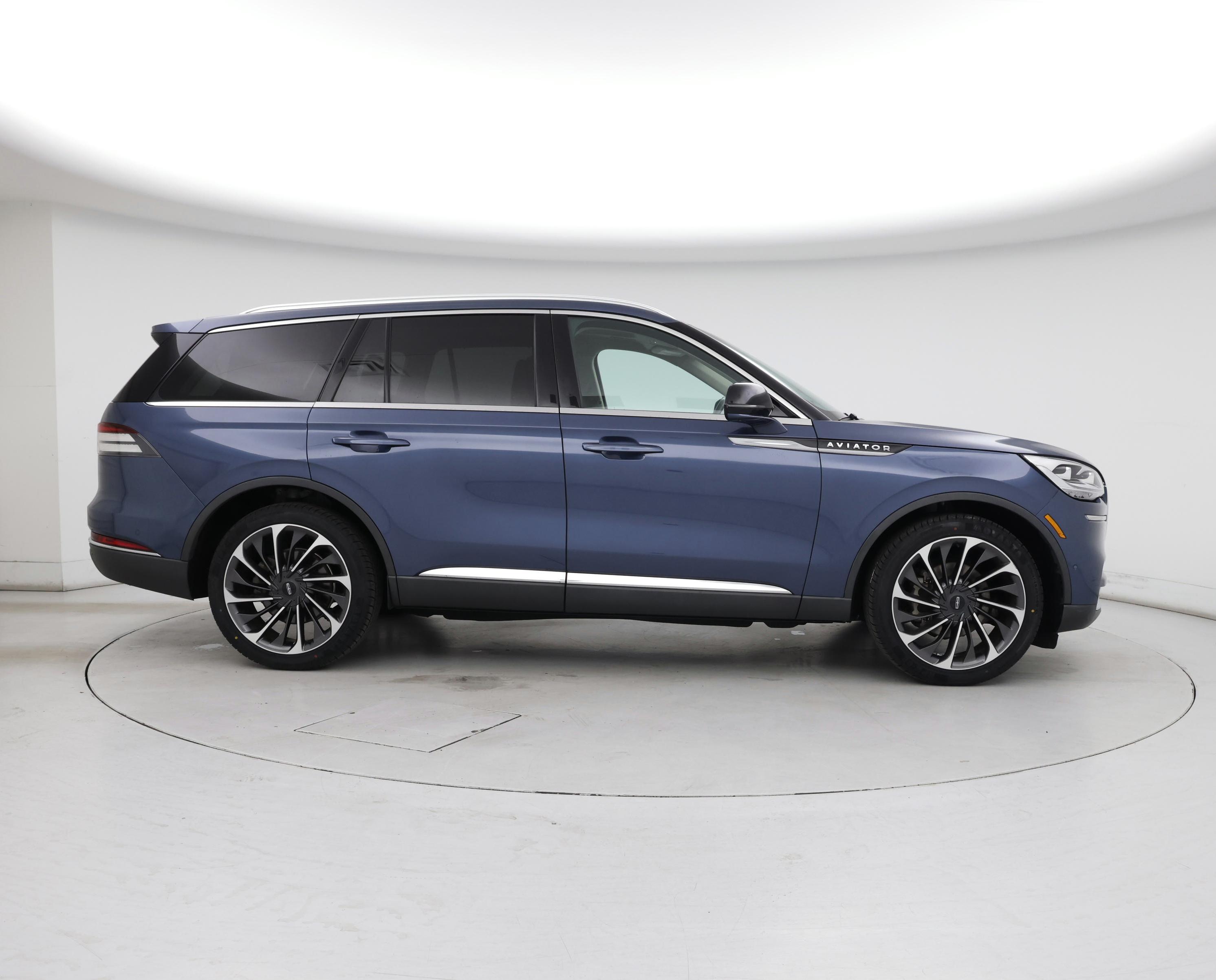 Thumbnail: 2020 Lincoln Aviator - 7