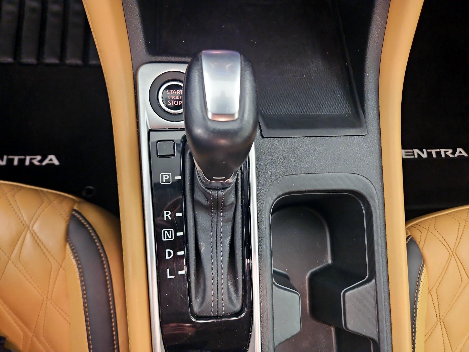 Thumbnail: 2023 Nissan Sentra - 17