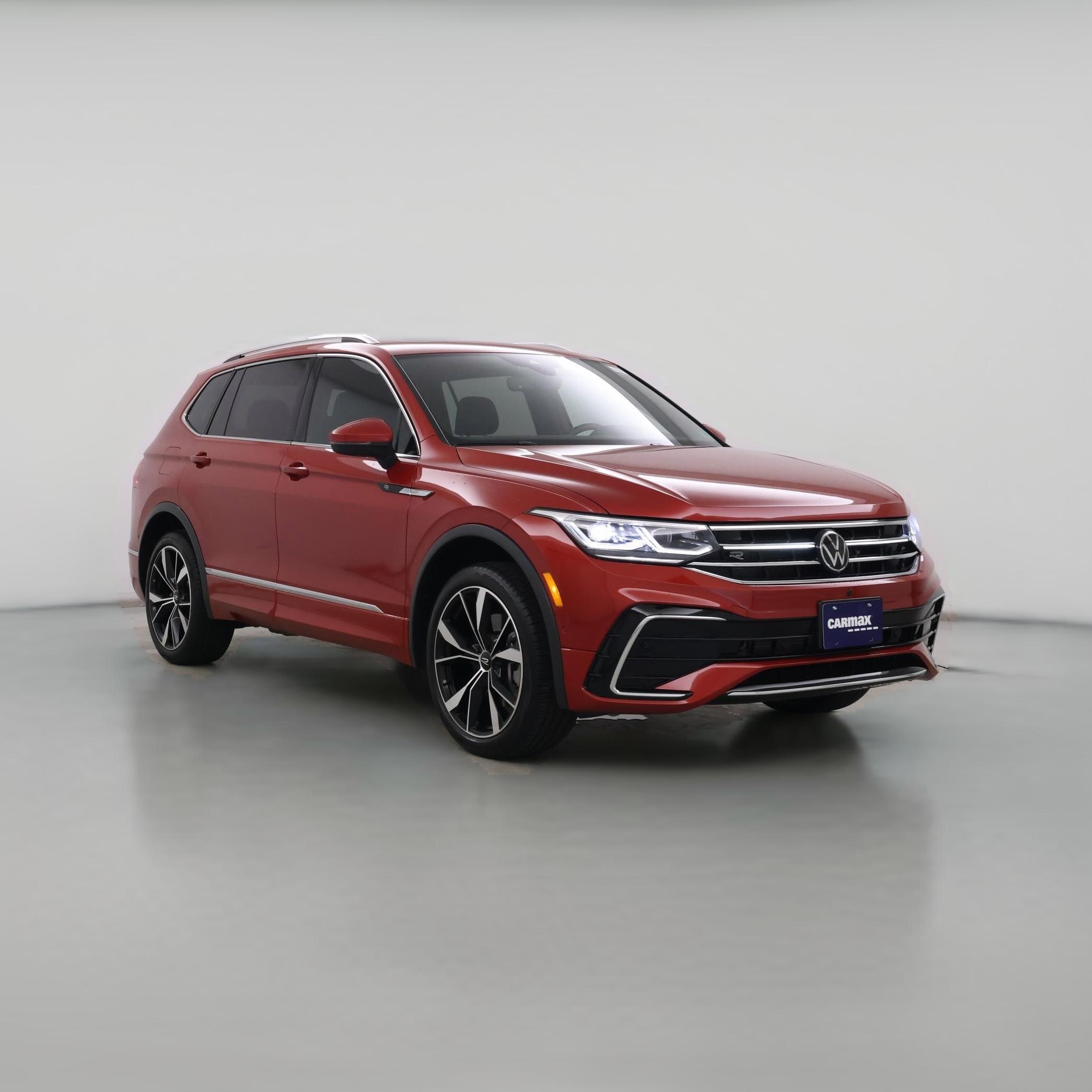 Thumbnail: 2024 Volkswagen Tiguan - 1