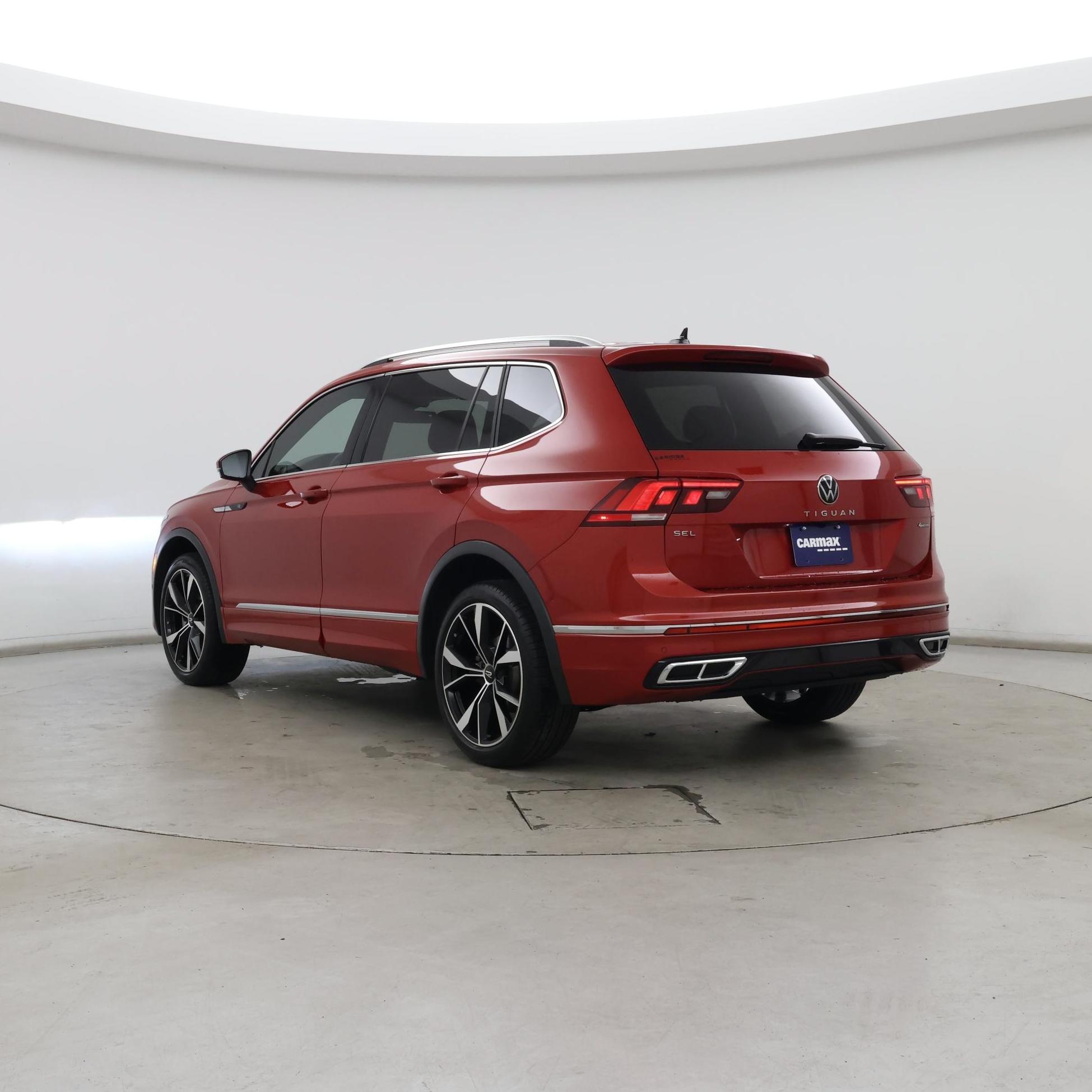 Thumbnail: 2024 Volkswagen Tiguan - 2