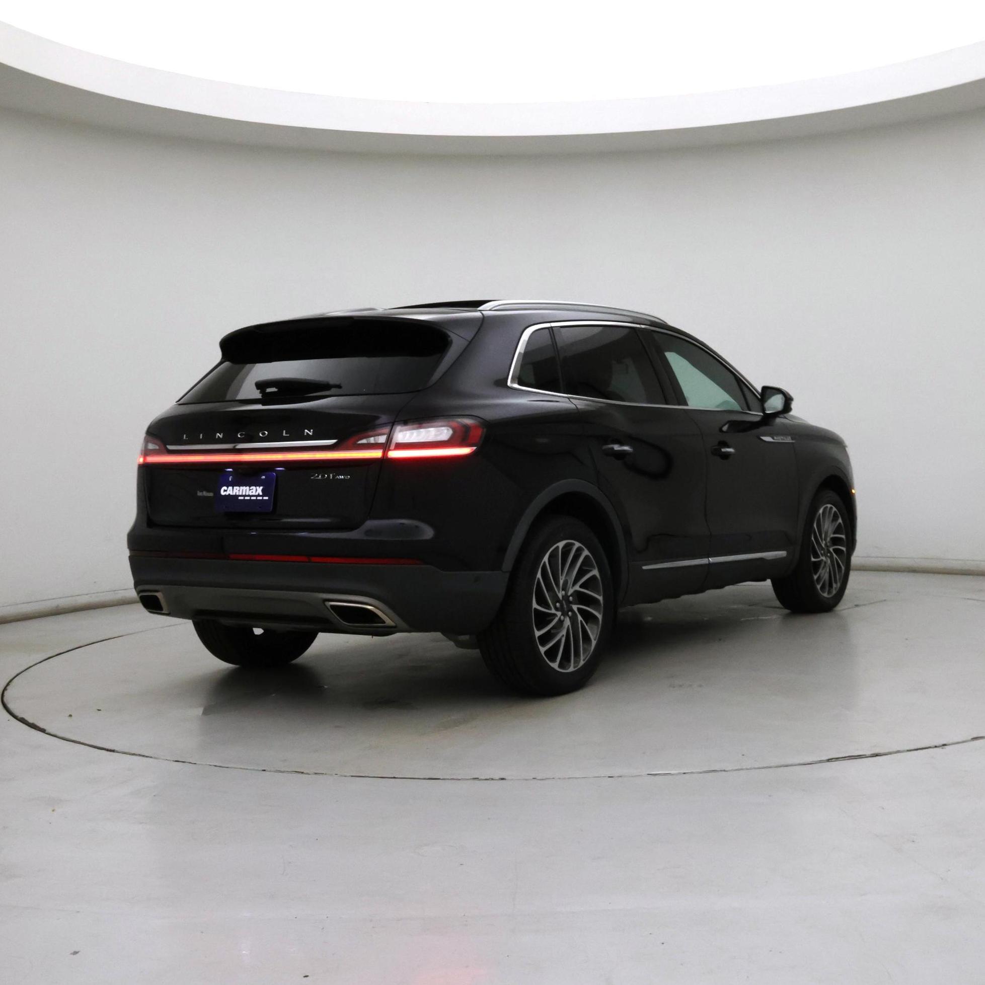 Thumbnail: 2020 Lincoln Nautilus - 8